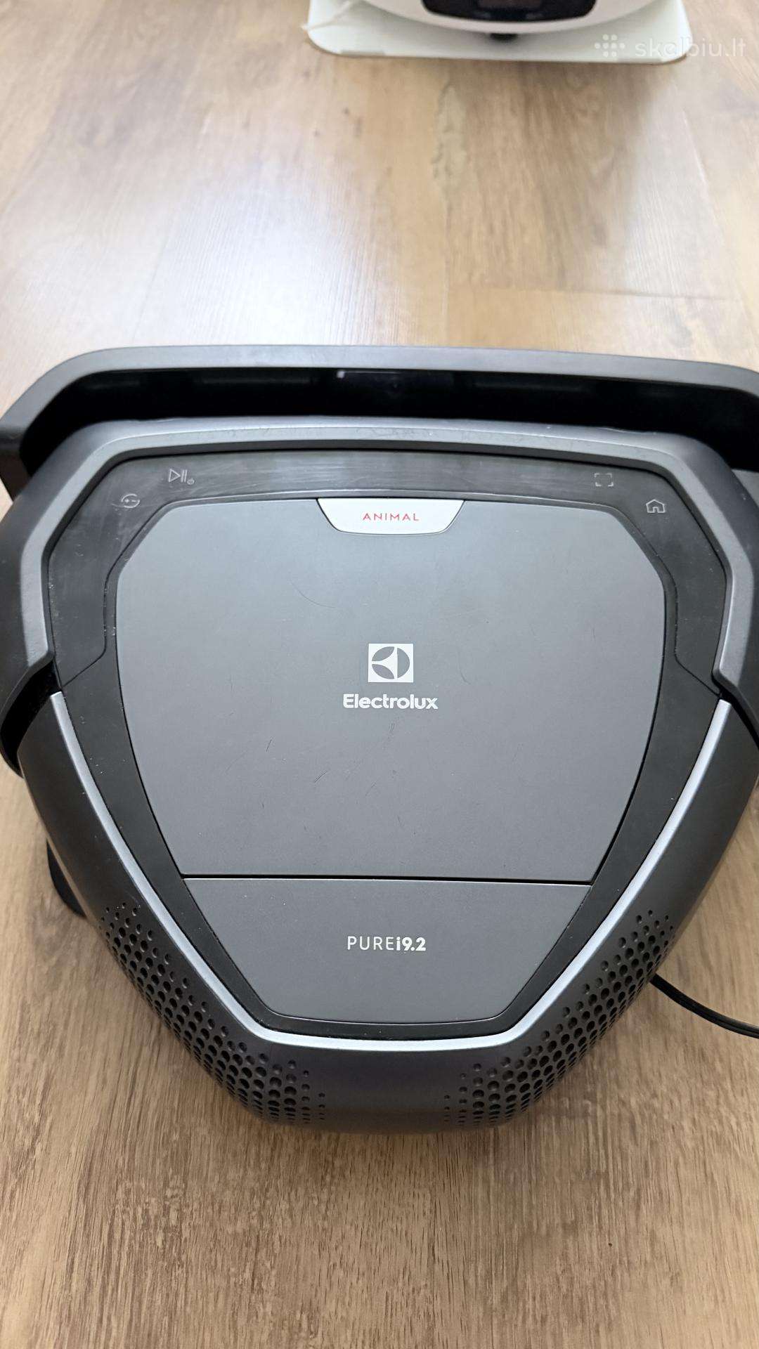 Parduodu Electrolux Pure i9.2