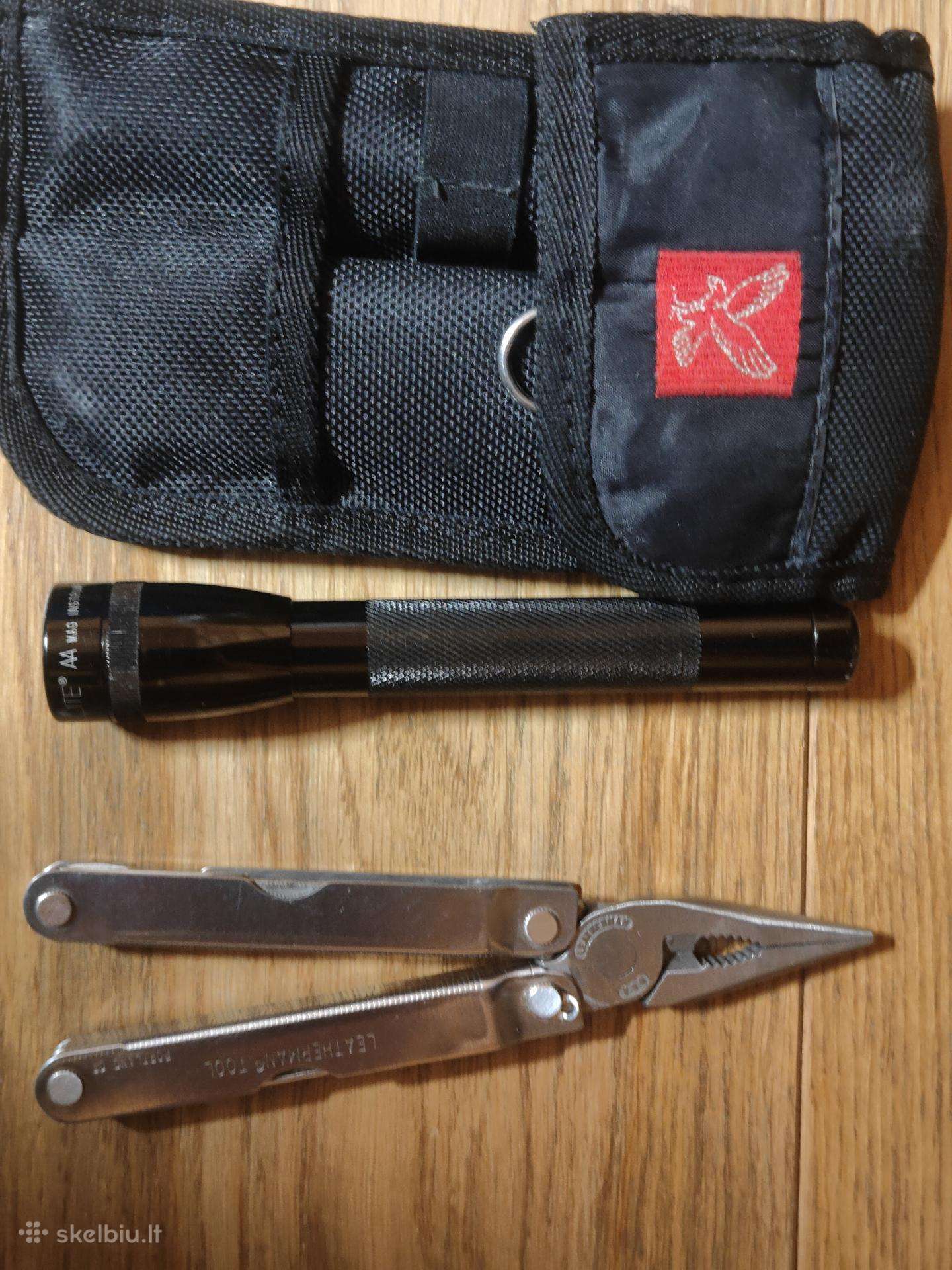 Leatherman peilis +mini maglite