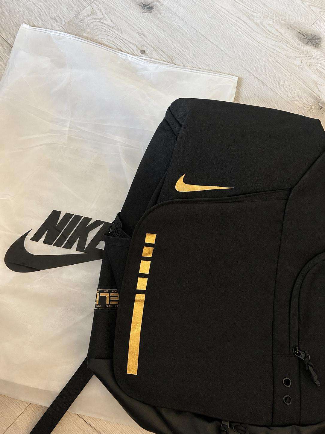 Nike Elite Bag