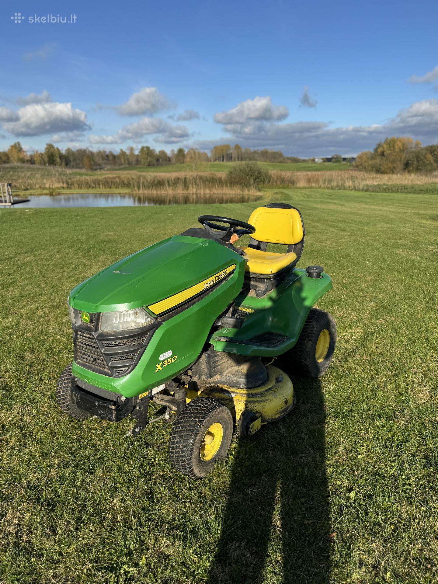 John Deere x350