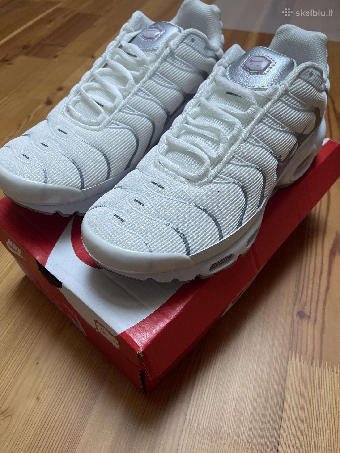 Nike Air Max Plus Tn (white/pure Platinum) kedai