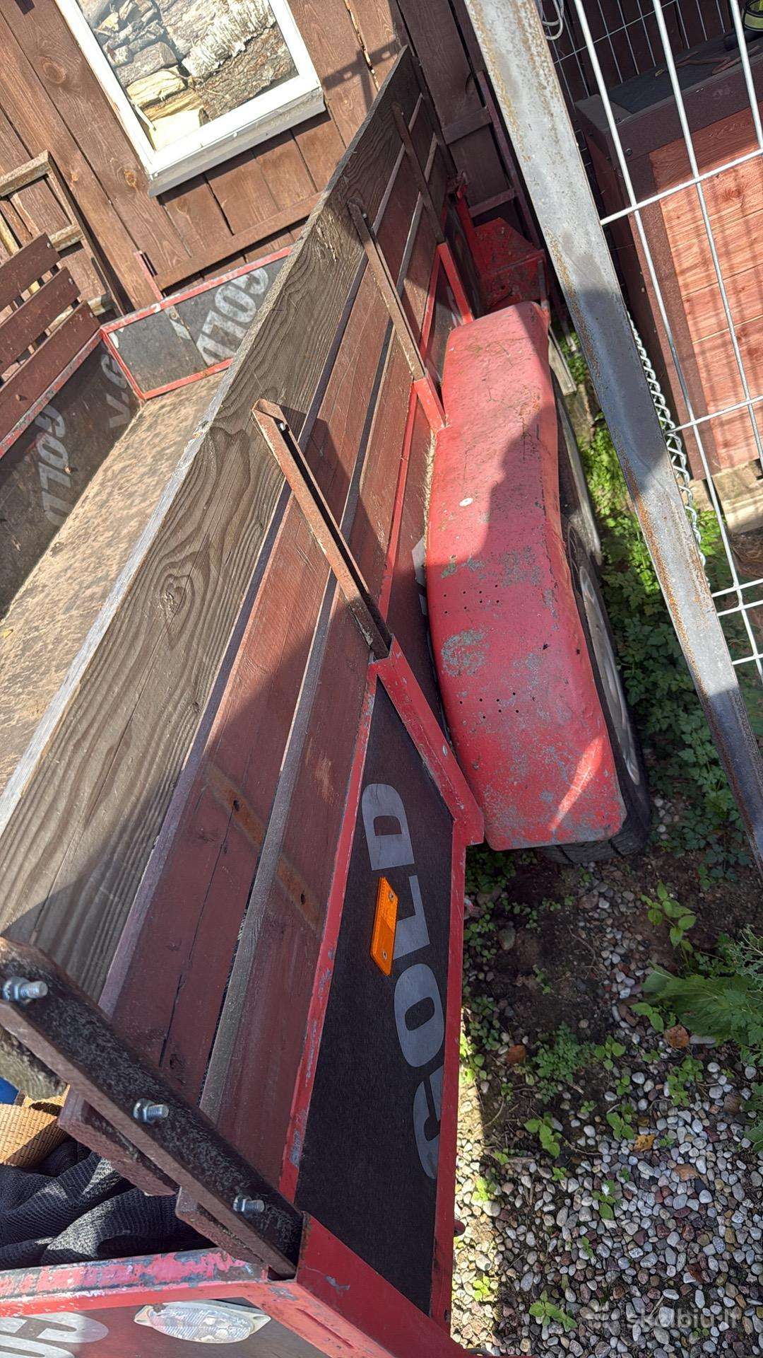 -Kita-, passenger car trailers