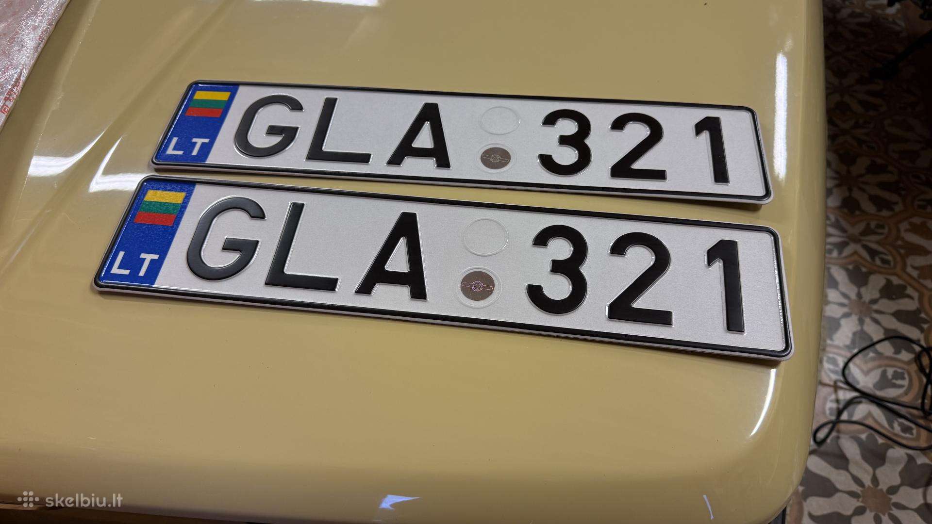 Gla registruojami auto numeriai
