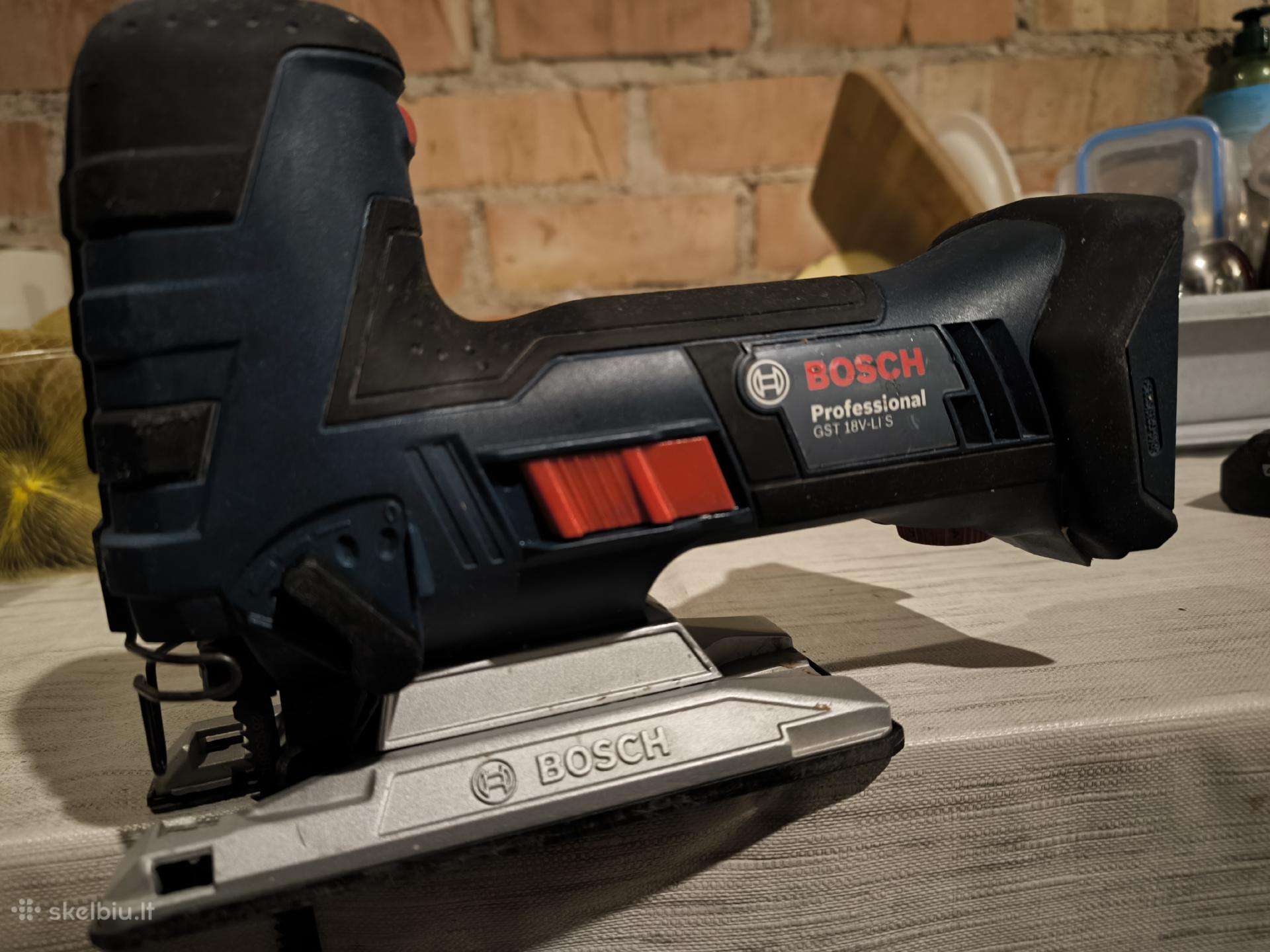 Akumuliatorinis siaurapjūklis Bosch Gst 18v-li S