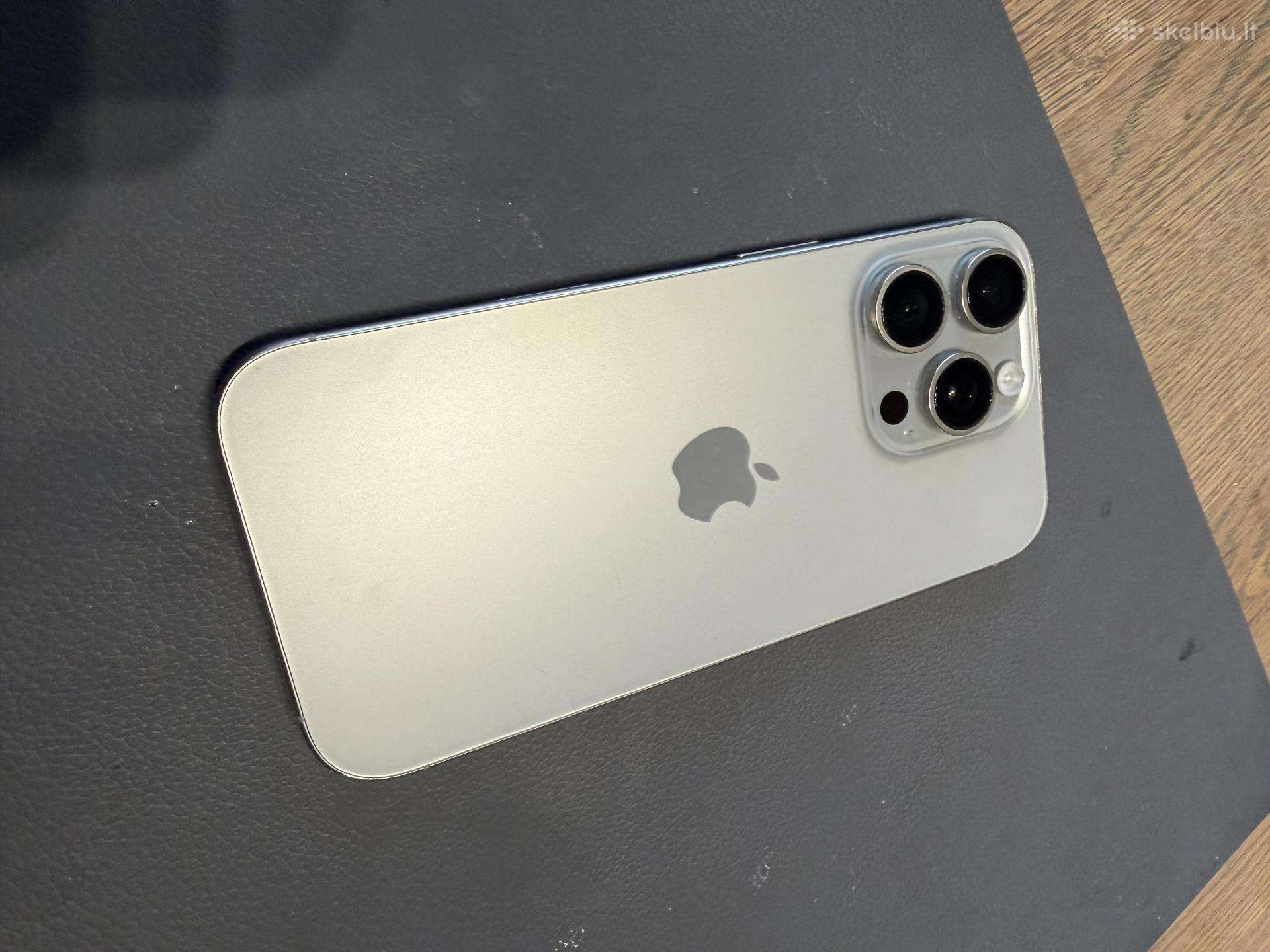 iPhone 16 Pro Natural Titanium