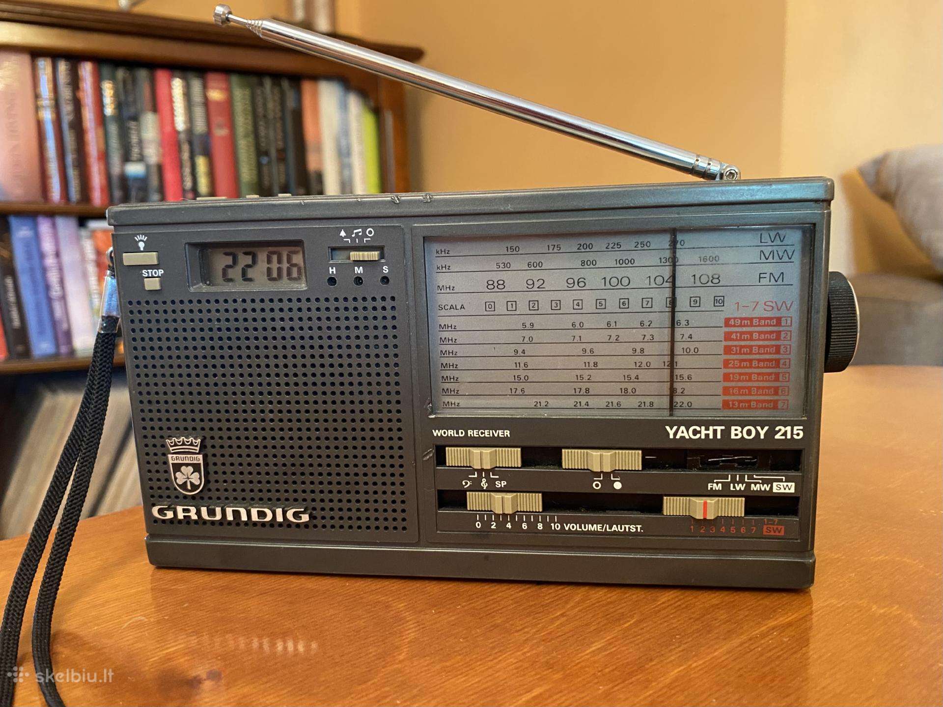 Grundig Yacht Boy 215