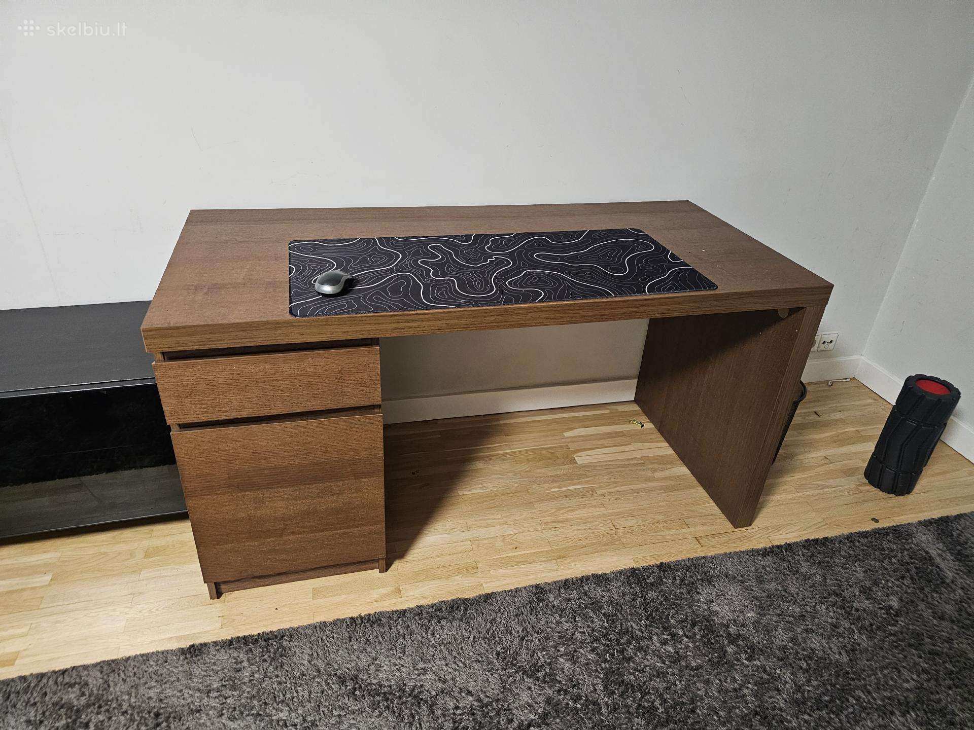Ikea Malm rašomasis stalas