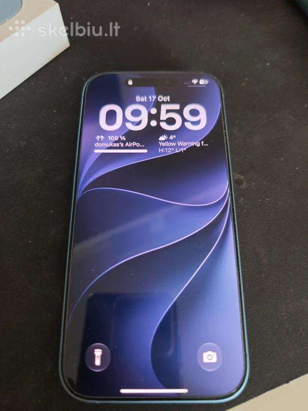 Apple iPhone 17