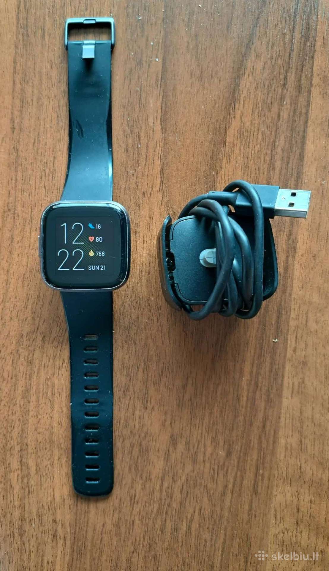 Fitbit laikrodis