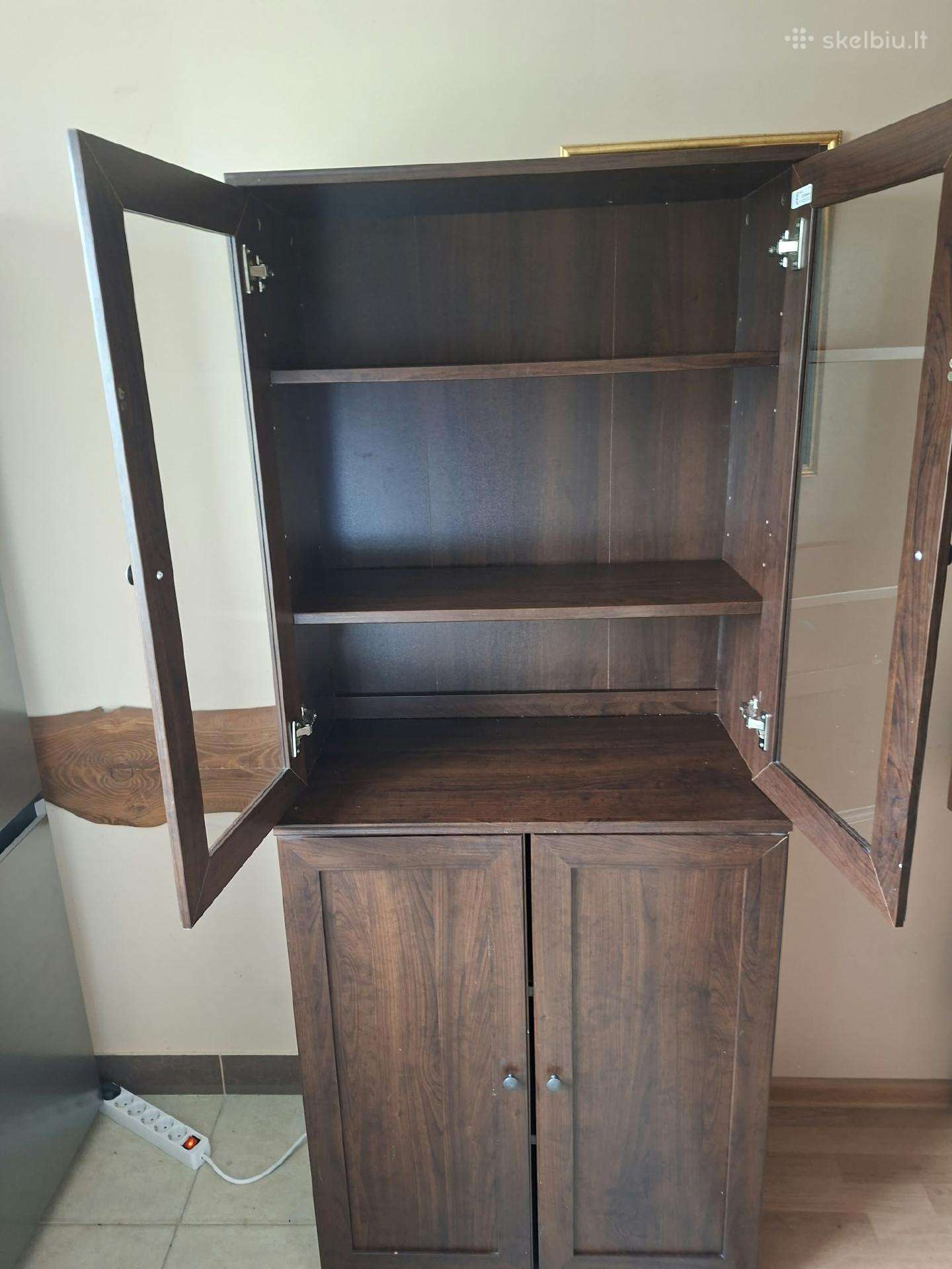 Ikea indauja/knygu lentyna Borgsjo