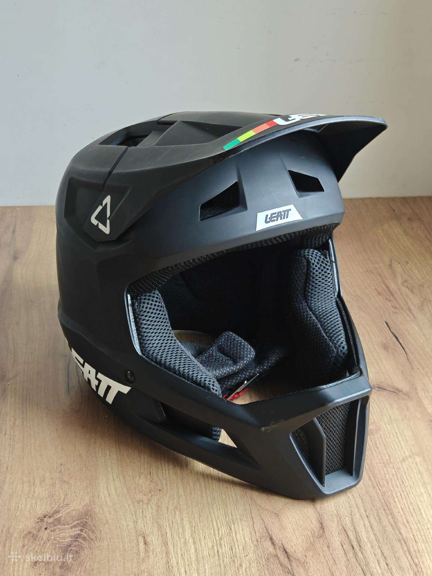 Leatt Gravity 1.0 Šalmas XL