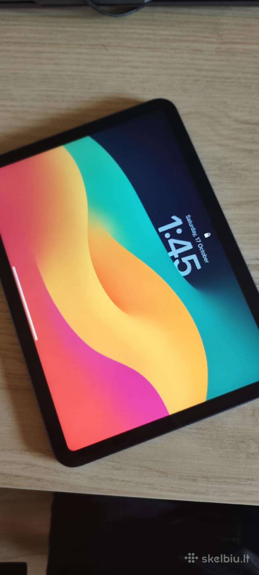 Parduodamas iPad 10-OS kartos (64 GB)