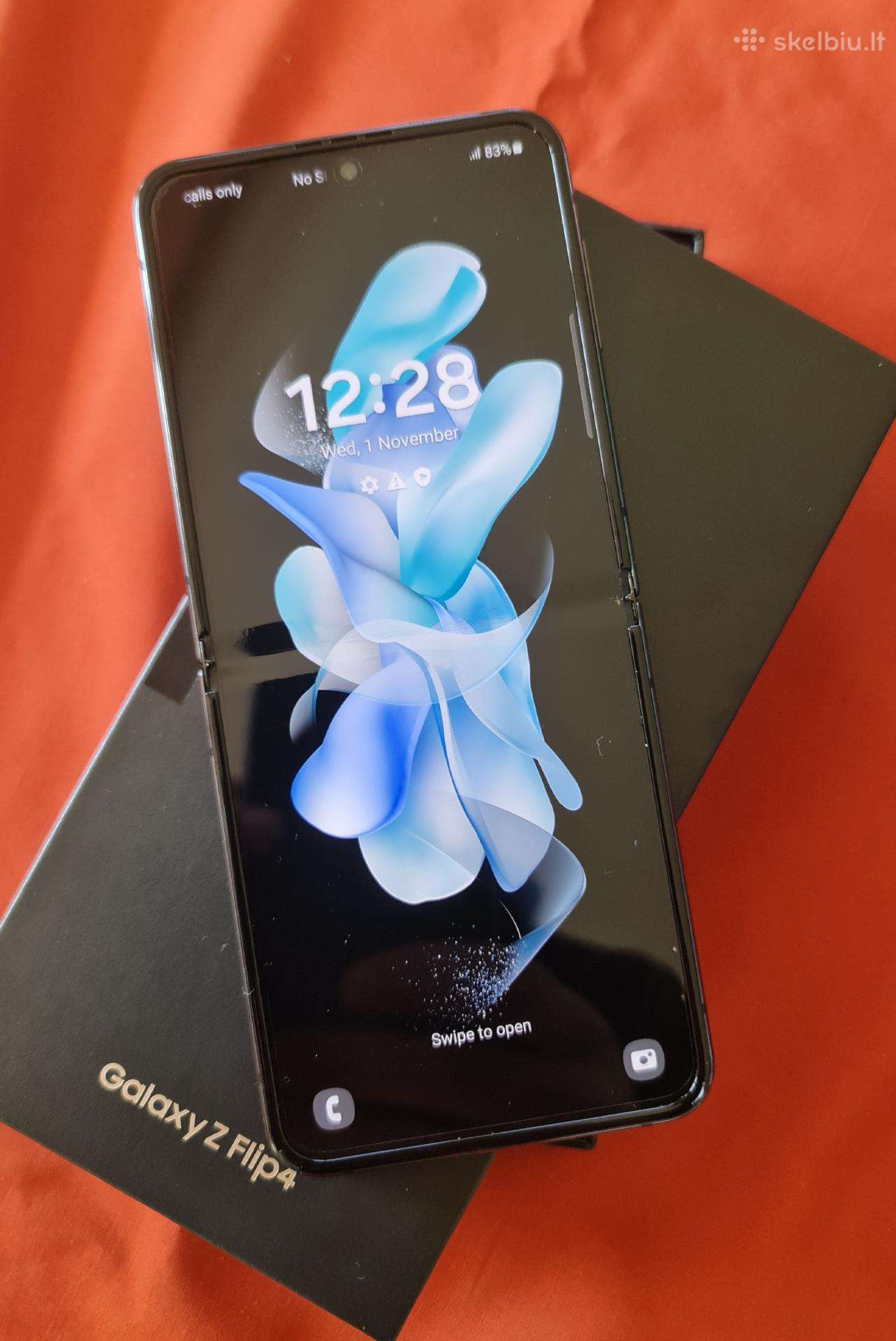 Samsung Galaxy Z Flip 4