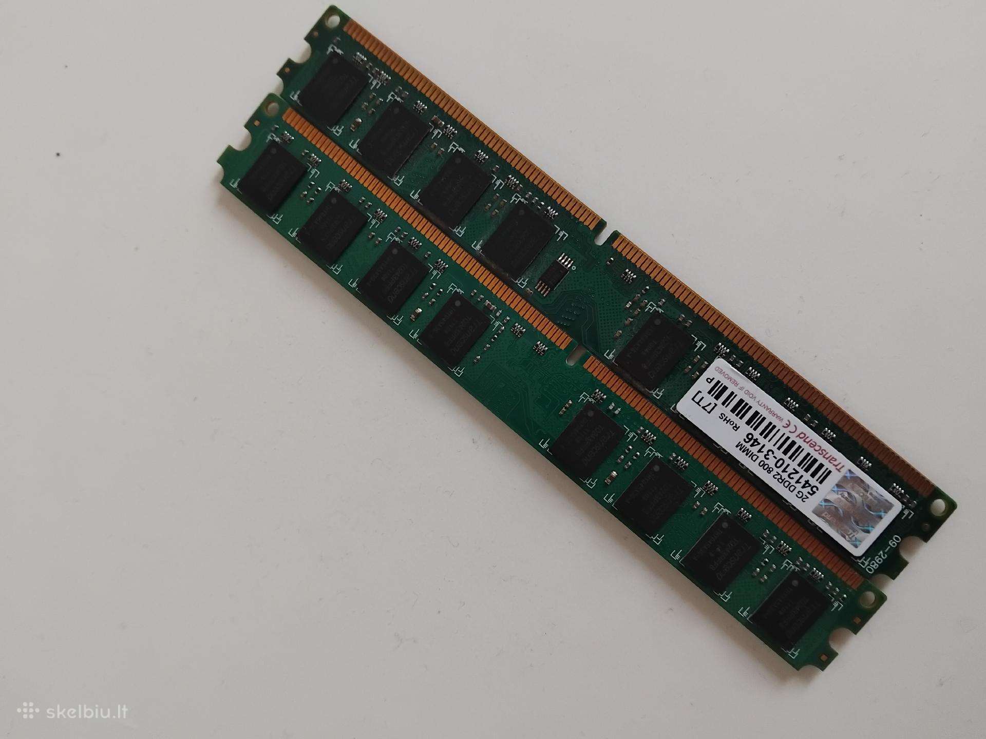Parduodamos 2 atminties kortelės (2 GB + 2 GB)