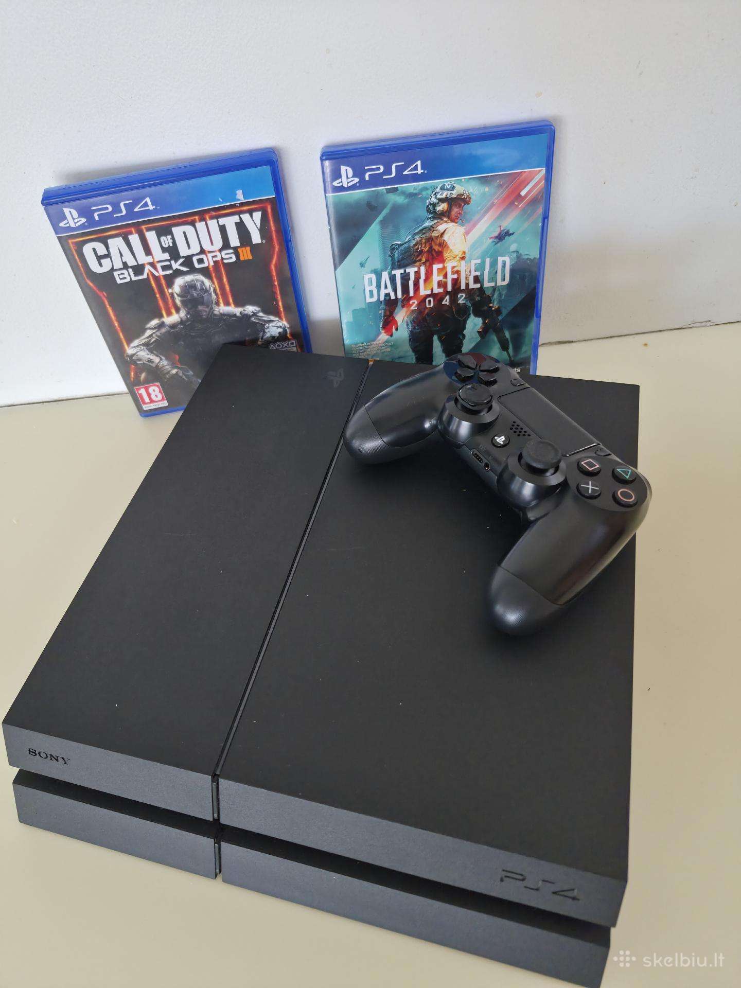 Playstation 4 su zaidimais