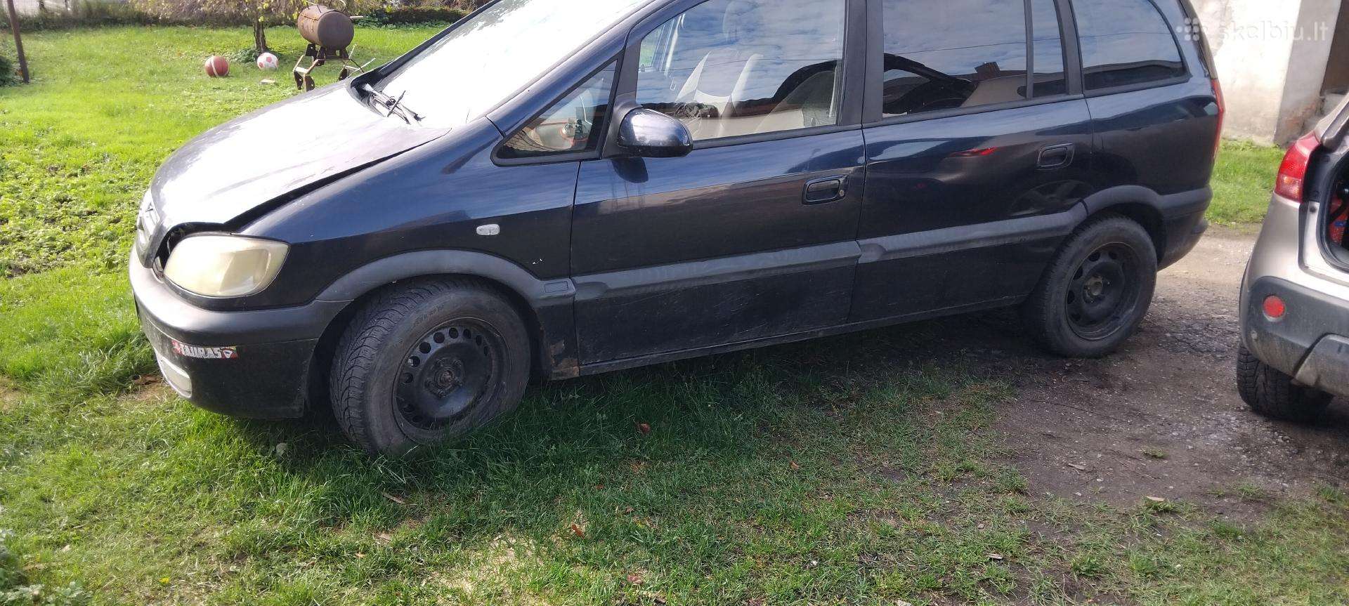 Zafira a dalimis