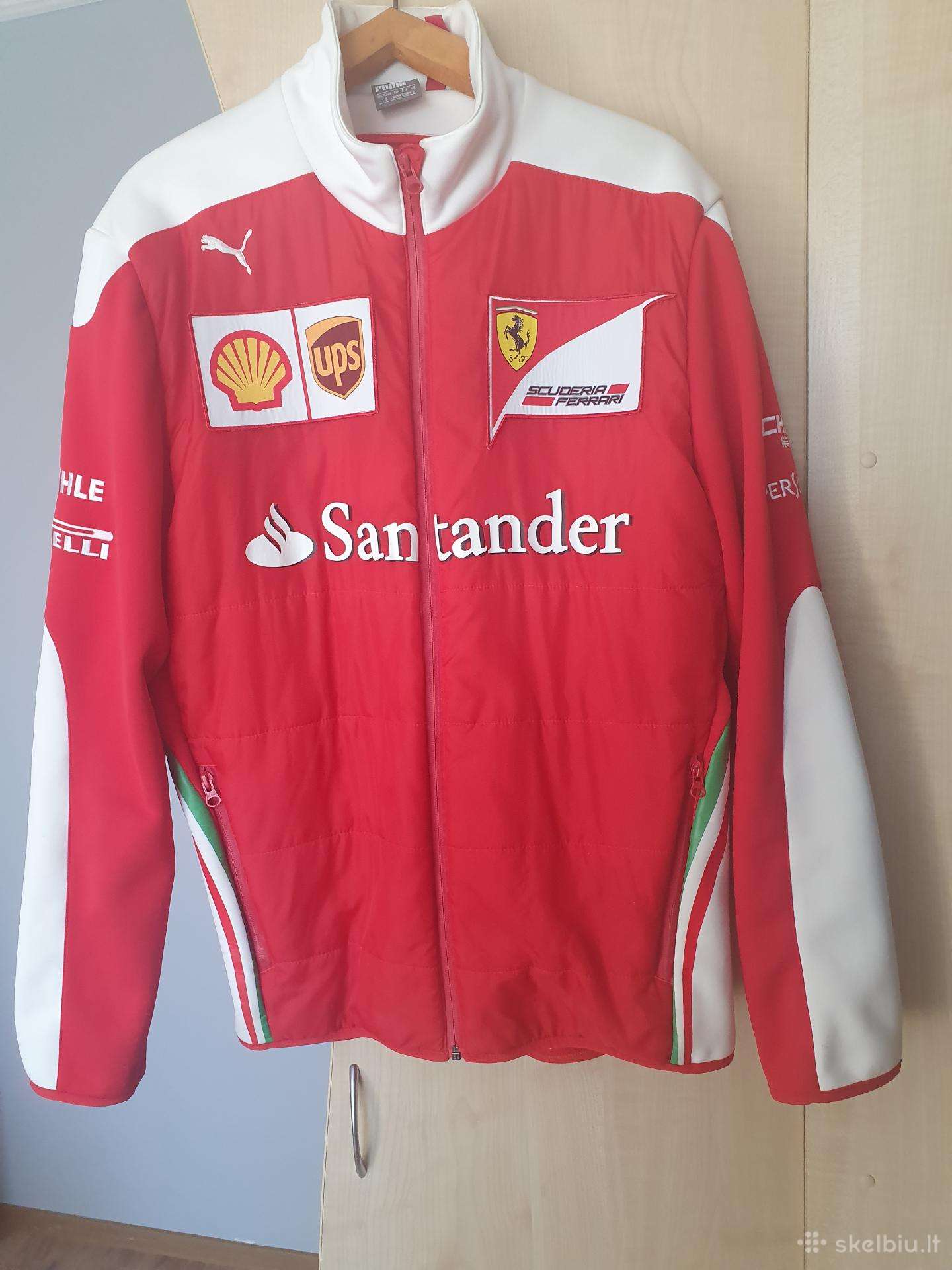 Ferrari Scuderia komandos stiuke