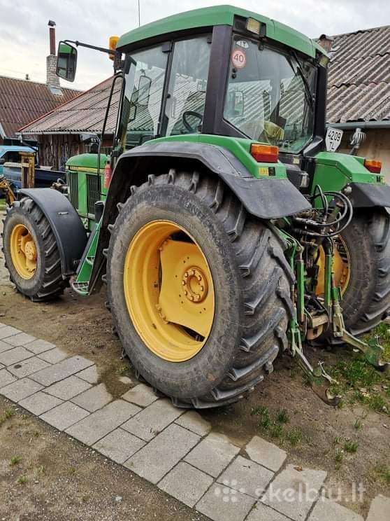 John Deere, traktori