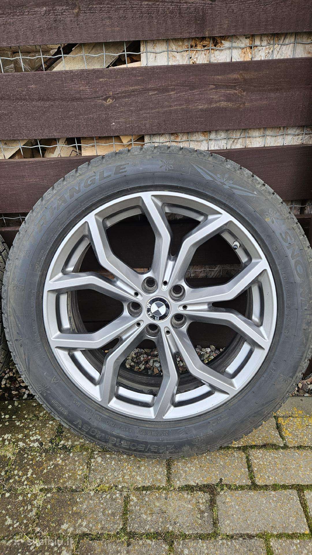 Bmw X3 G01 R19 ratlankiai su padangomis