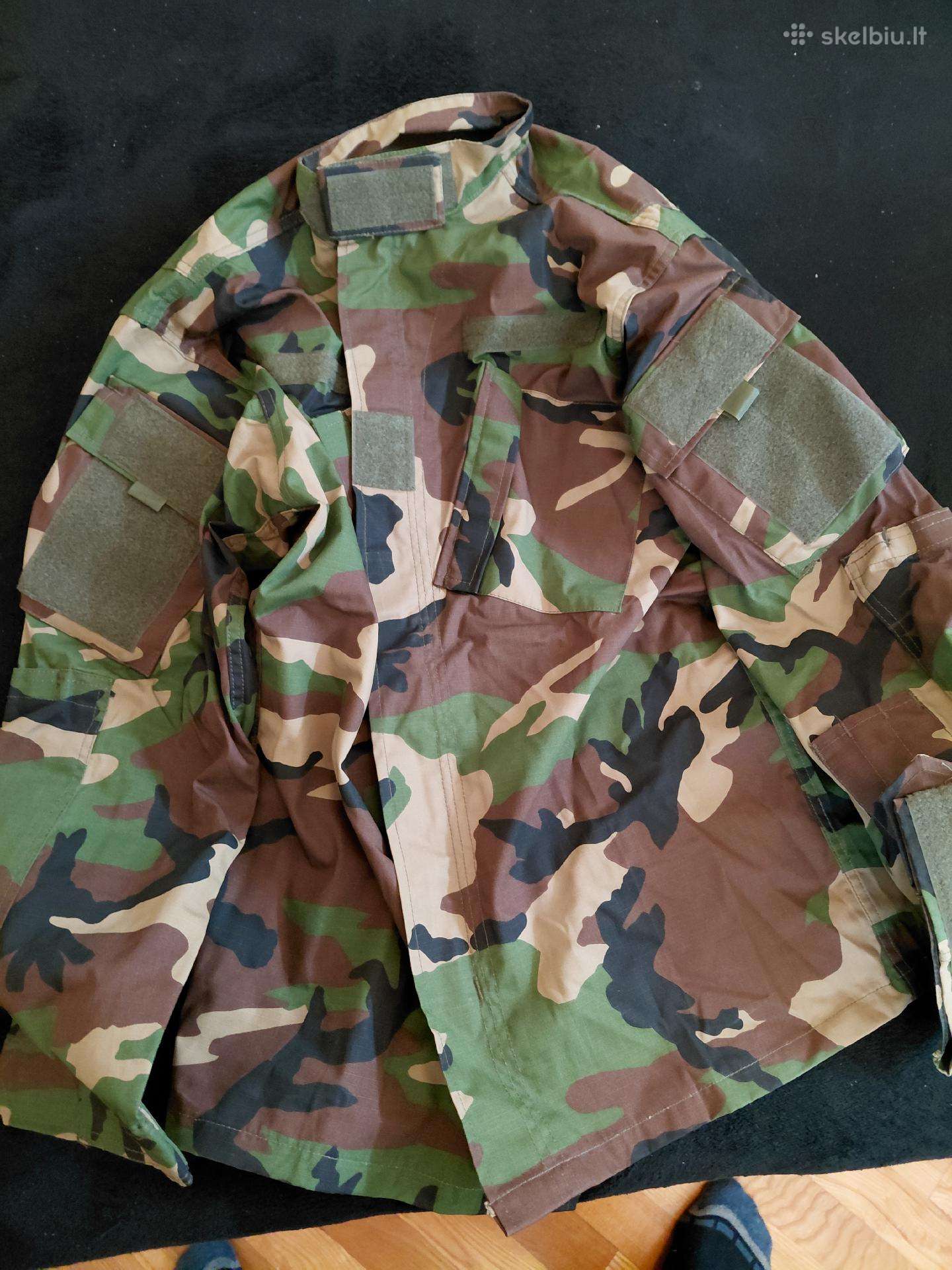 Woodland uniforma L dydis (Invader Gear)