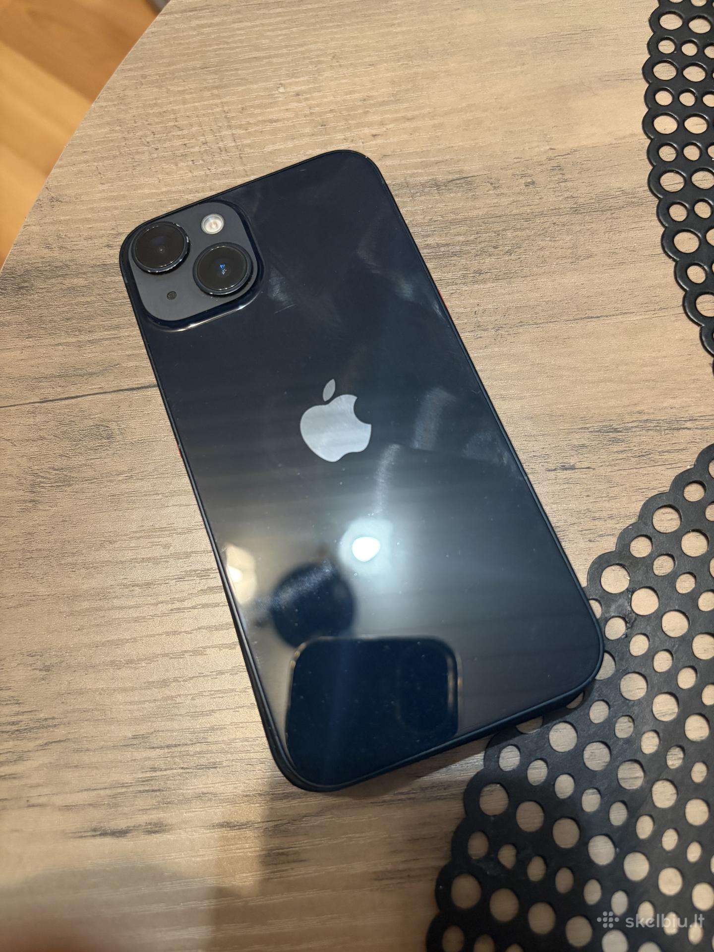 iPhone 14 midnight