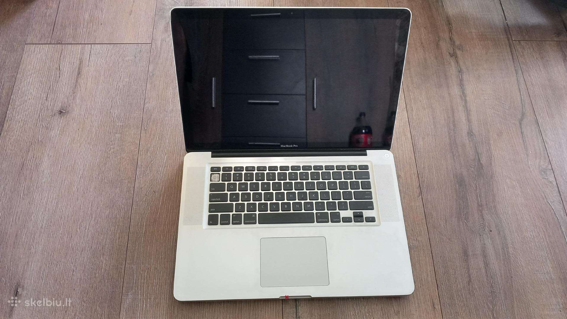Apple MacBook Pro 15-inch, Mid 2010