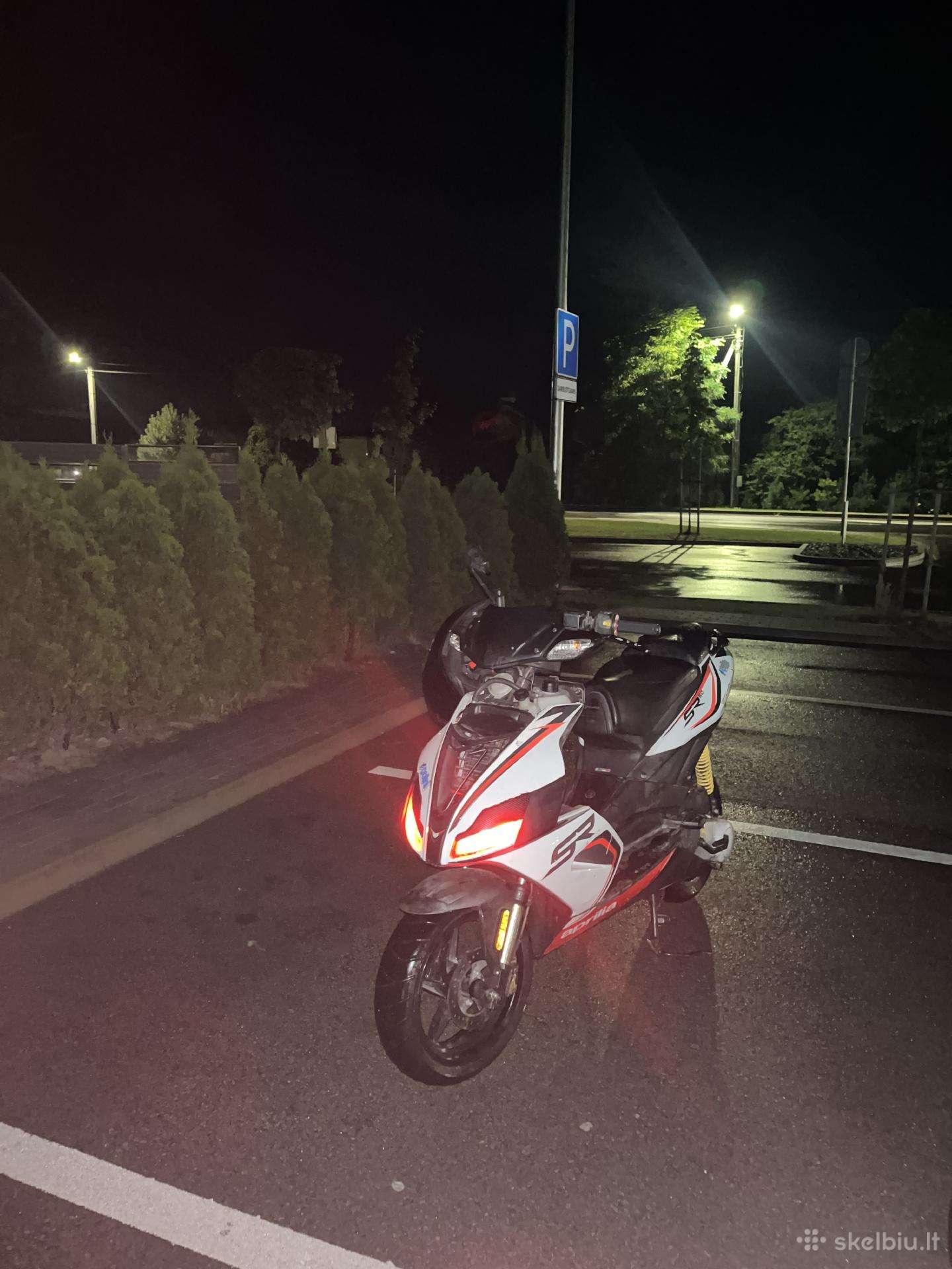 Aprilia sr 2014 metu