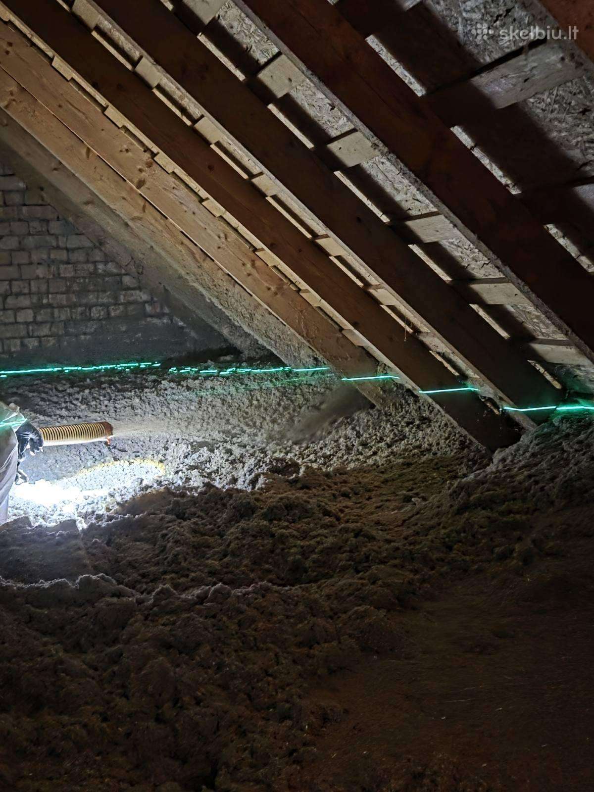 Šiltinimas mineraline vata ir ekovata
