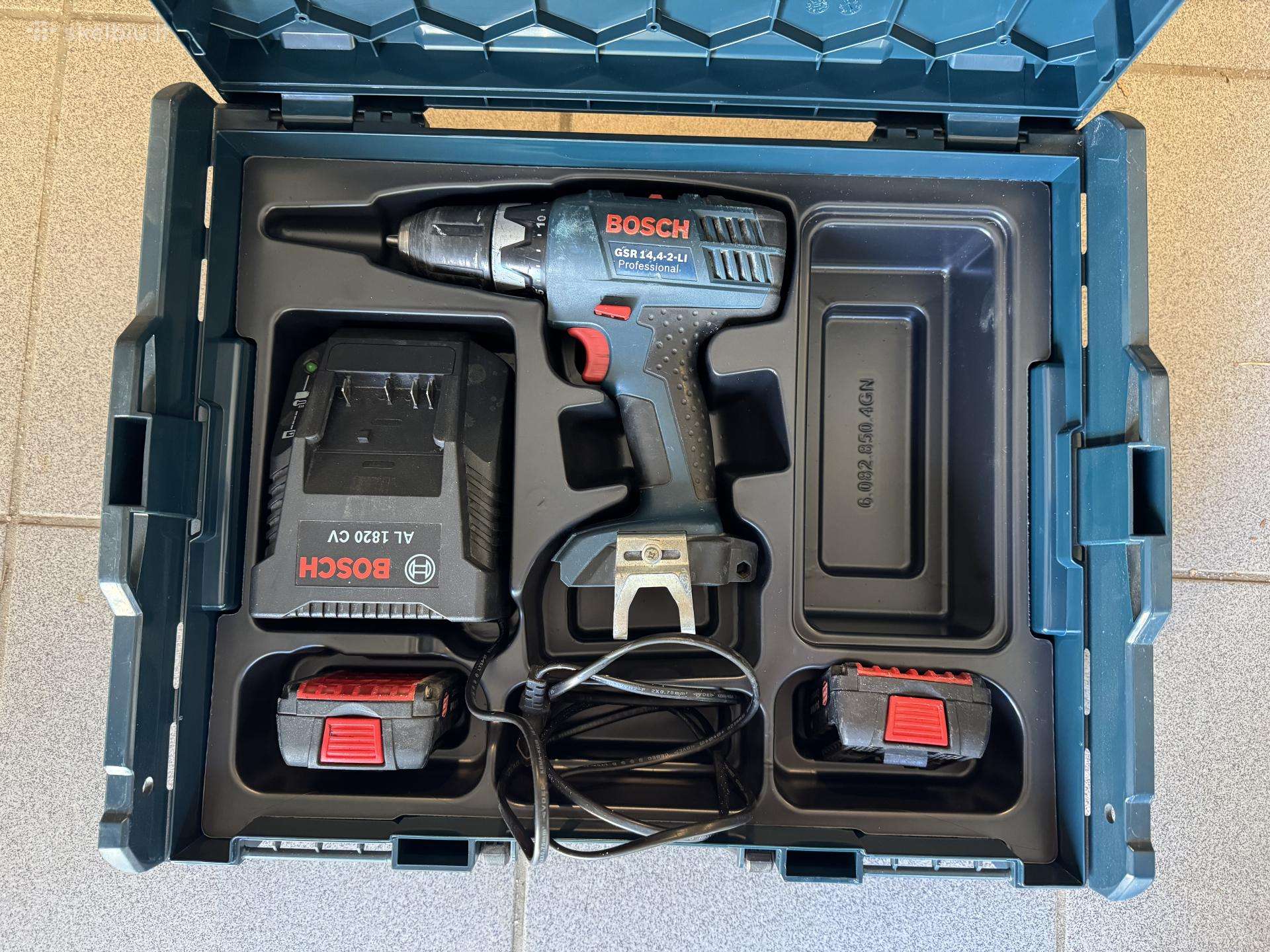 Bosch Gsr 14,4-2-li suktuvas, 2 akum.