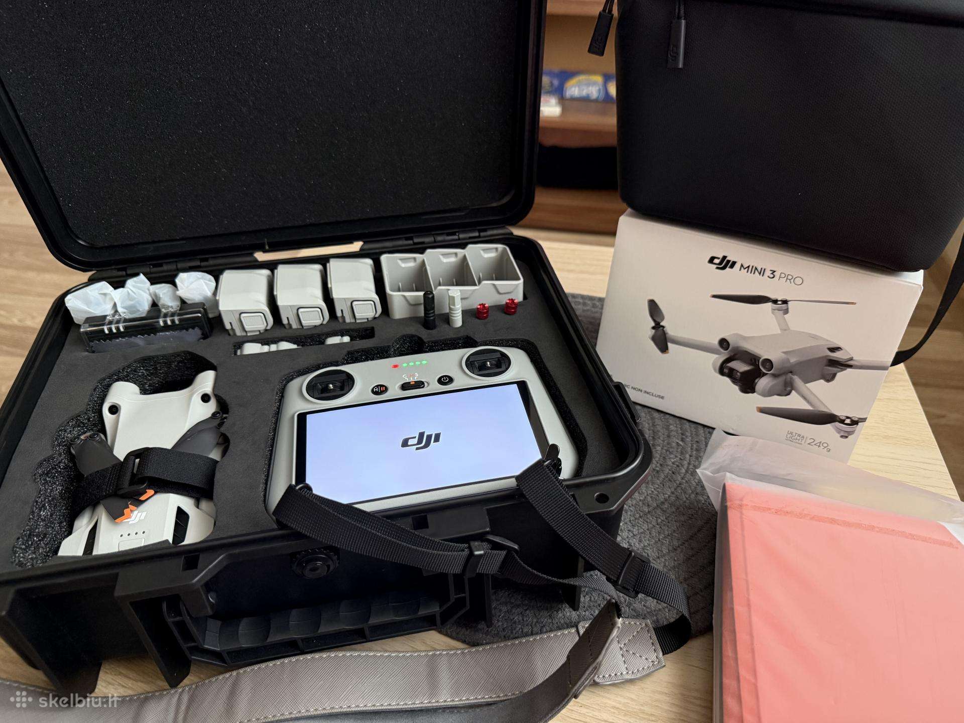 Dji Mini 3 Pro su labai gausia komplektacija