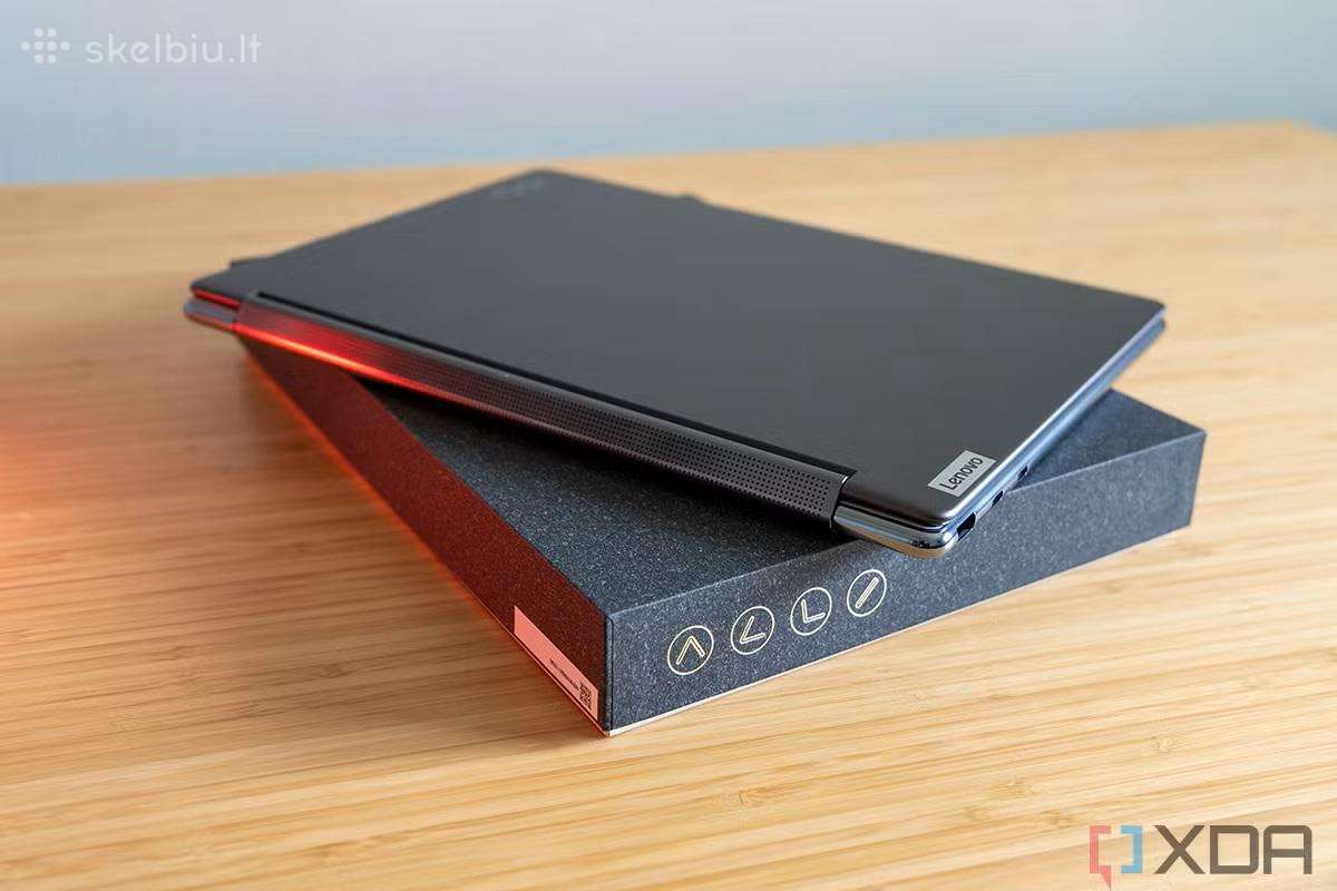 Lenovo Yoga C930