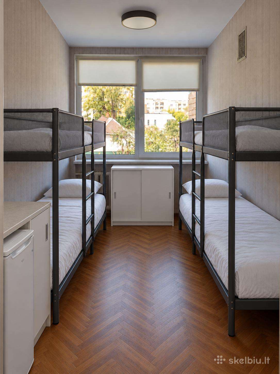 Nuomuojami kambariai Darbuotojams, Užsieniečiams