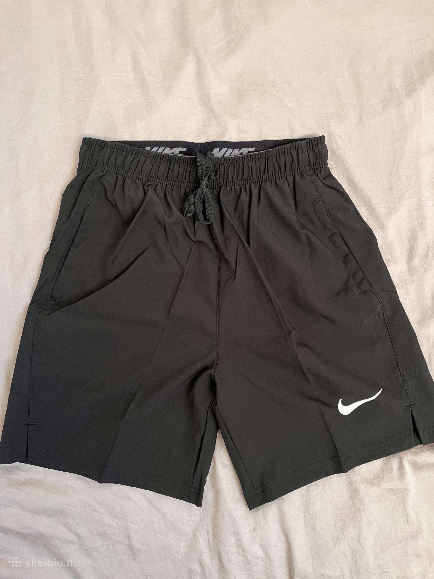 Nike Pro šortai