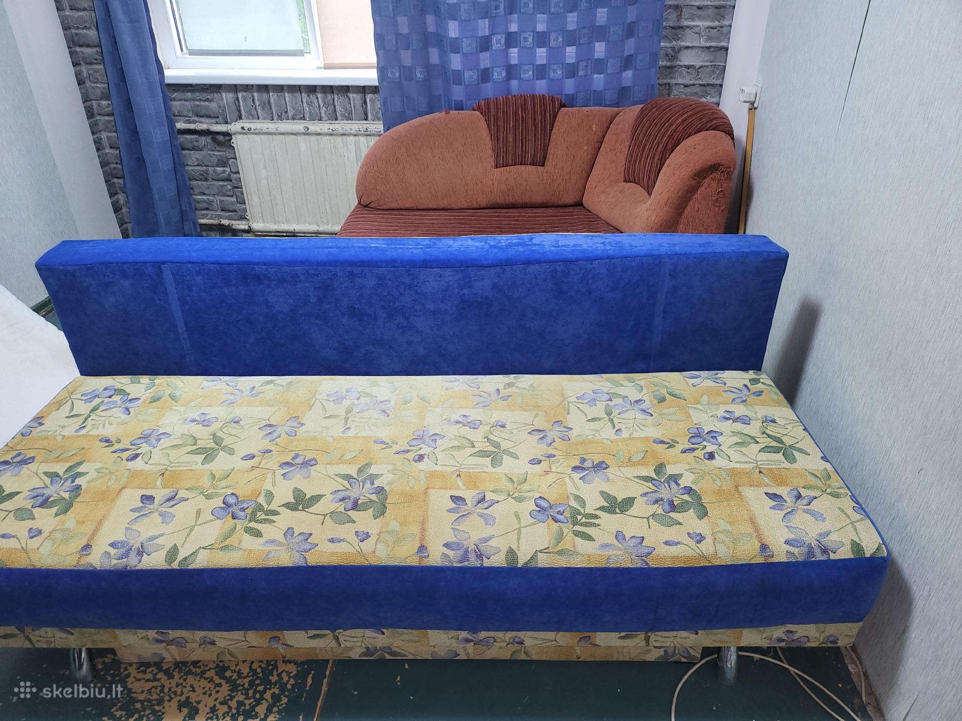 Atiduodu sofa lova skubiai