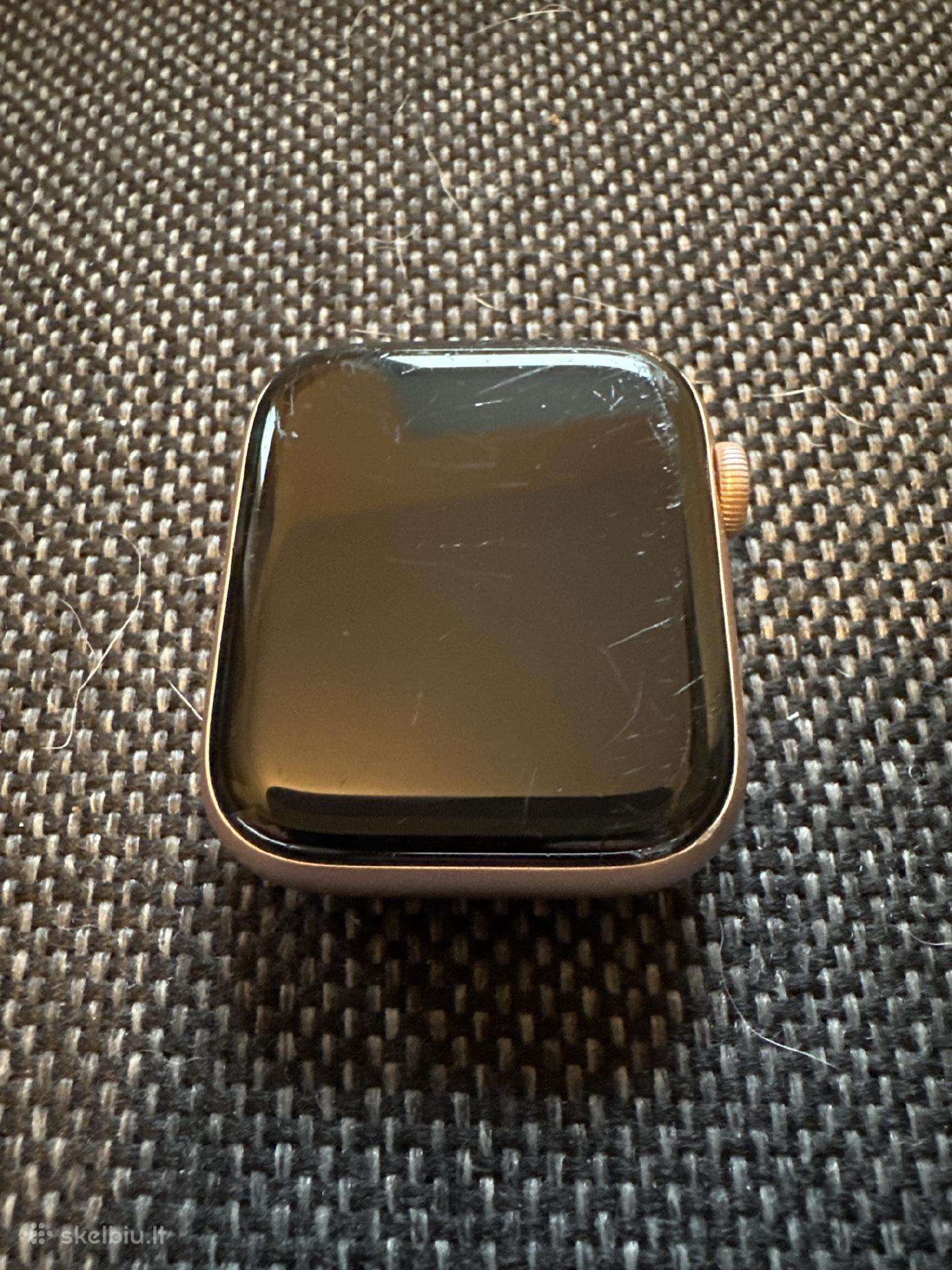 Apple Watch Series 6 44mm GPS, Rose Gold