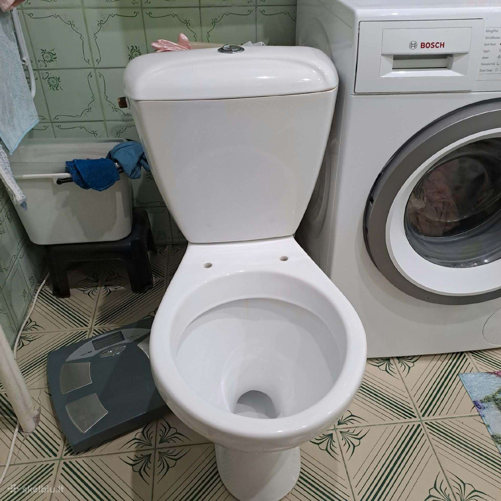 Jika Unitazas su bakeliu WC
