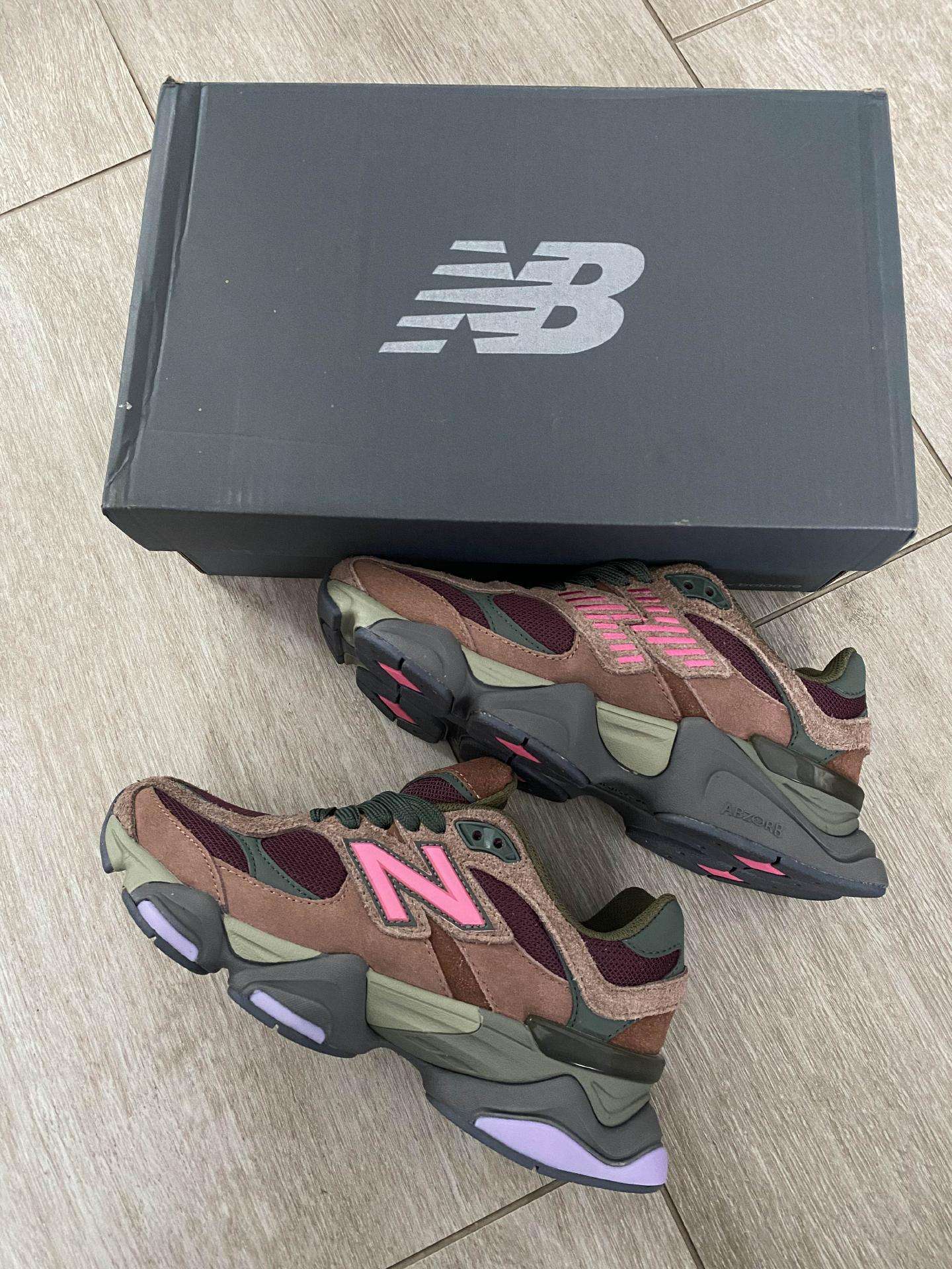 New Balance 9060
