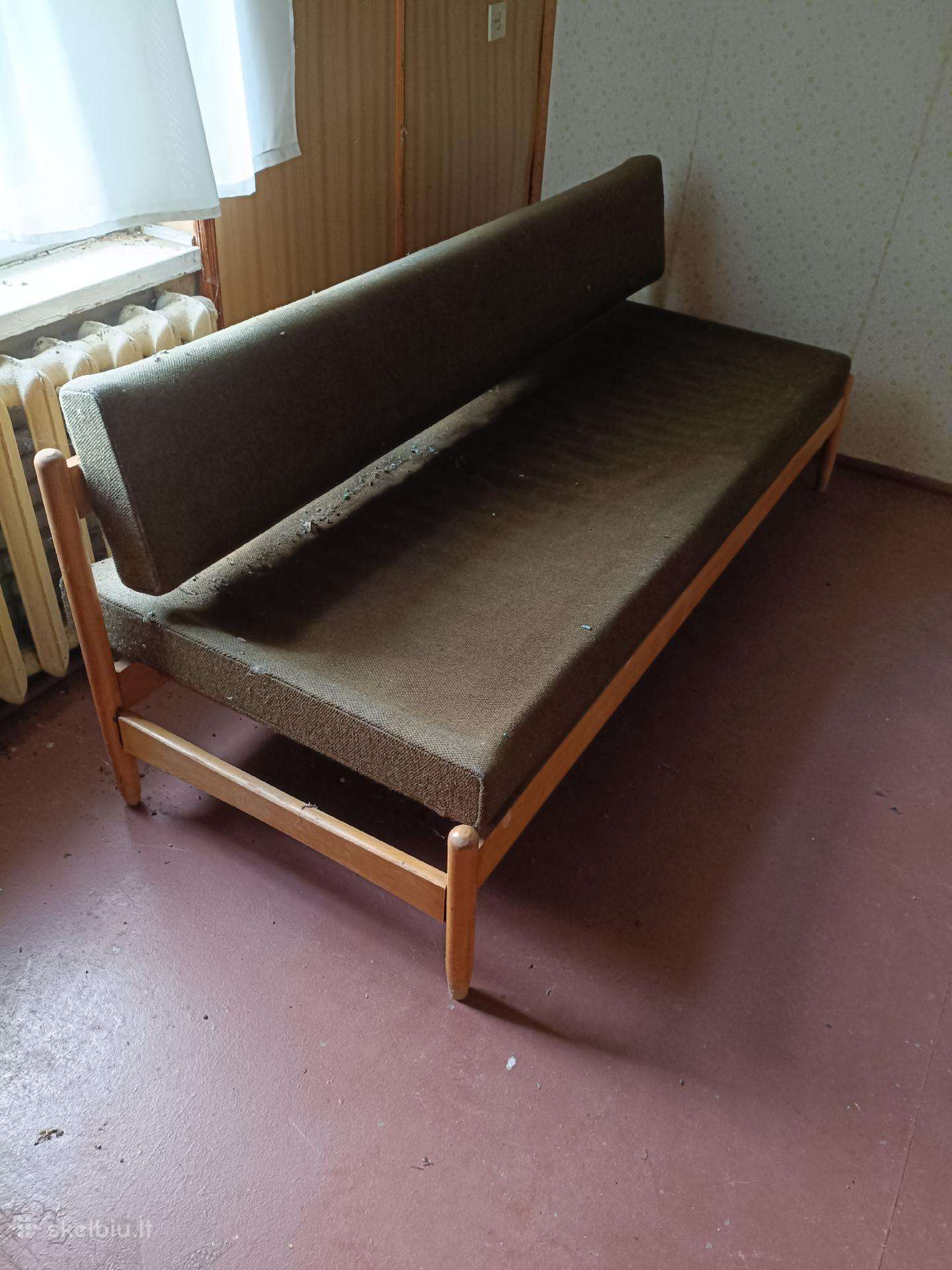 Cukermanienės sofa