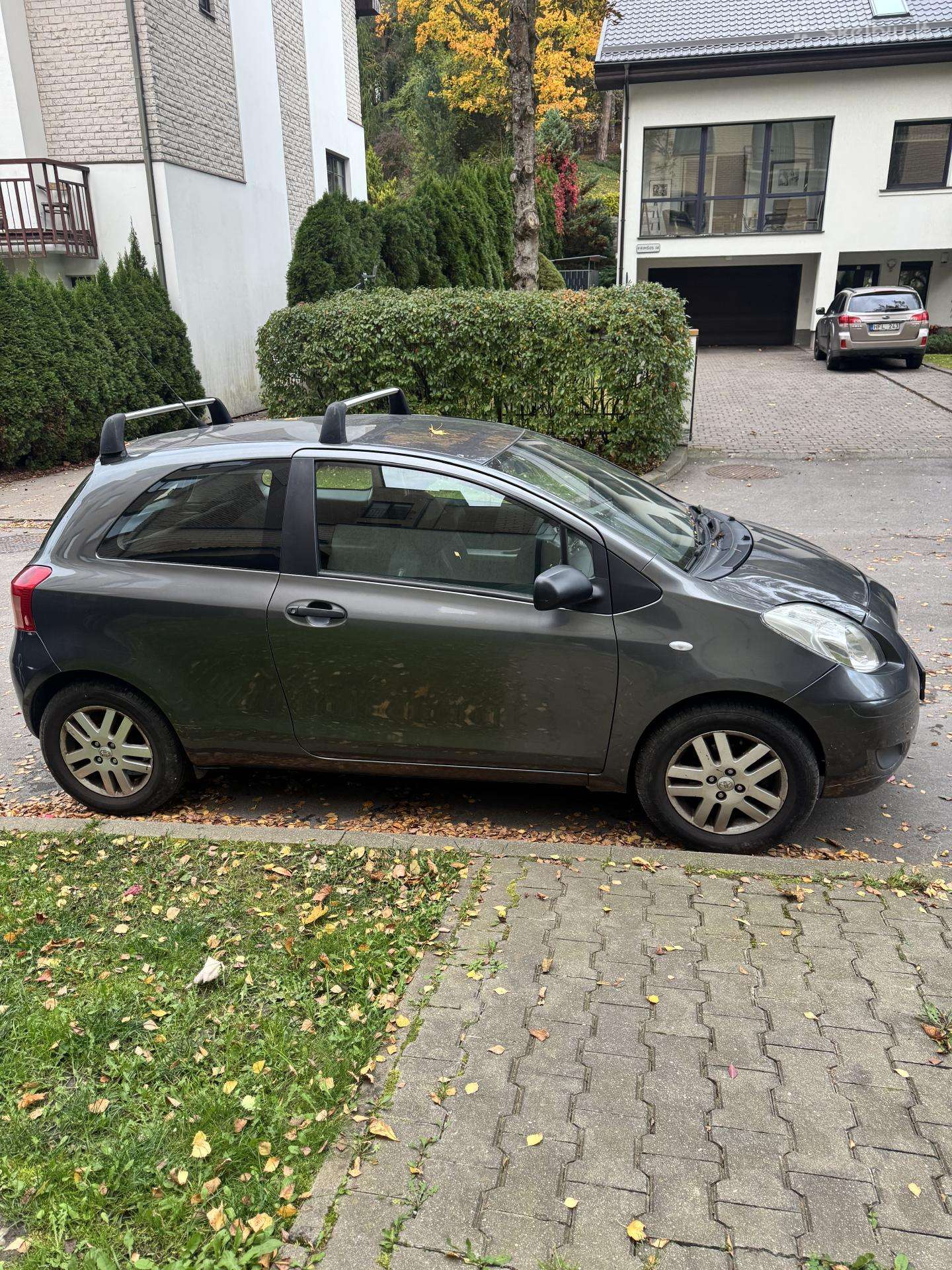 Toyota yaris 2009