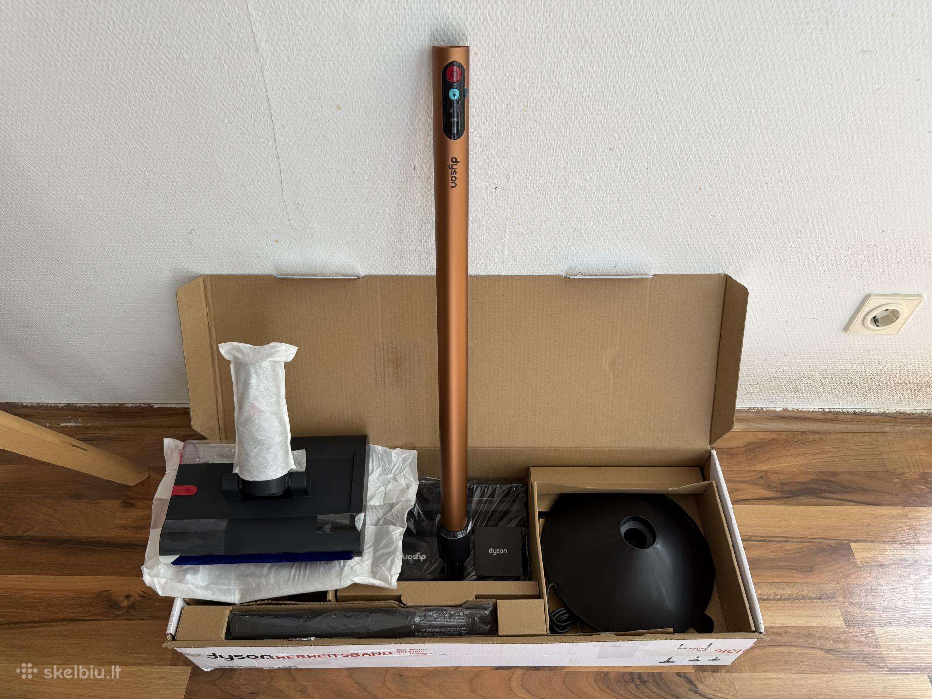 Dyson Pencilwash plaunantis dulkiu siurblys sluota