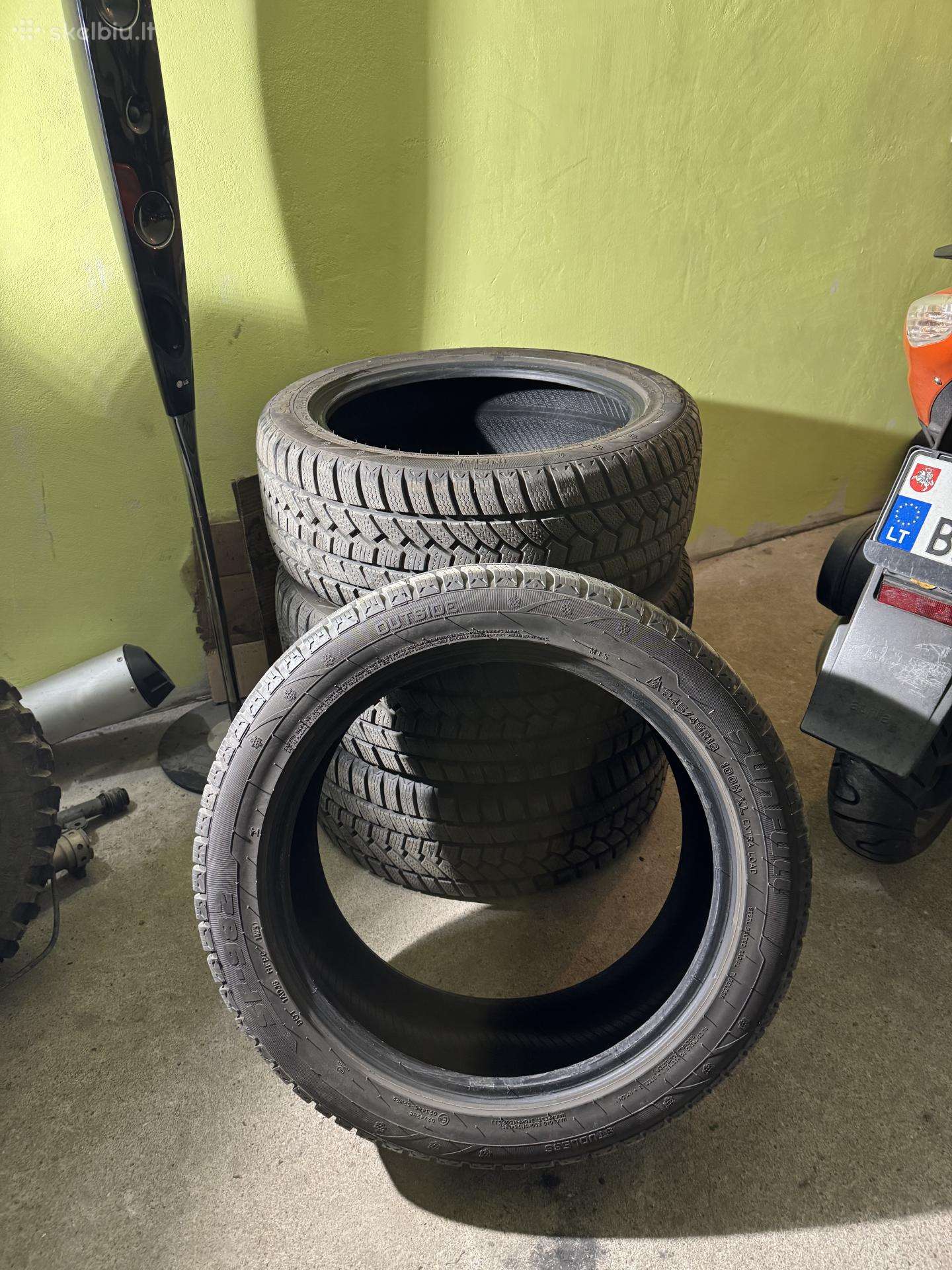 Žieminės padangos 245/45 R18