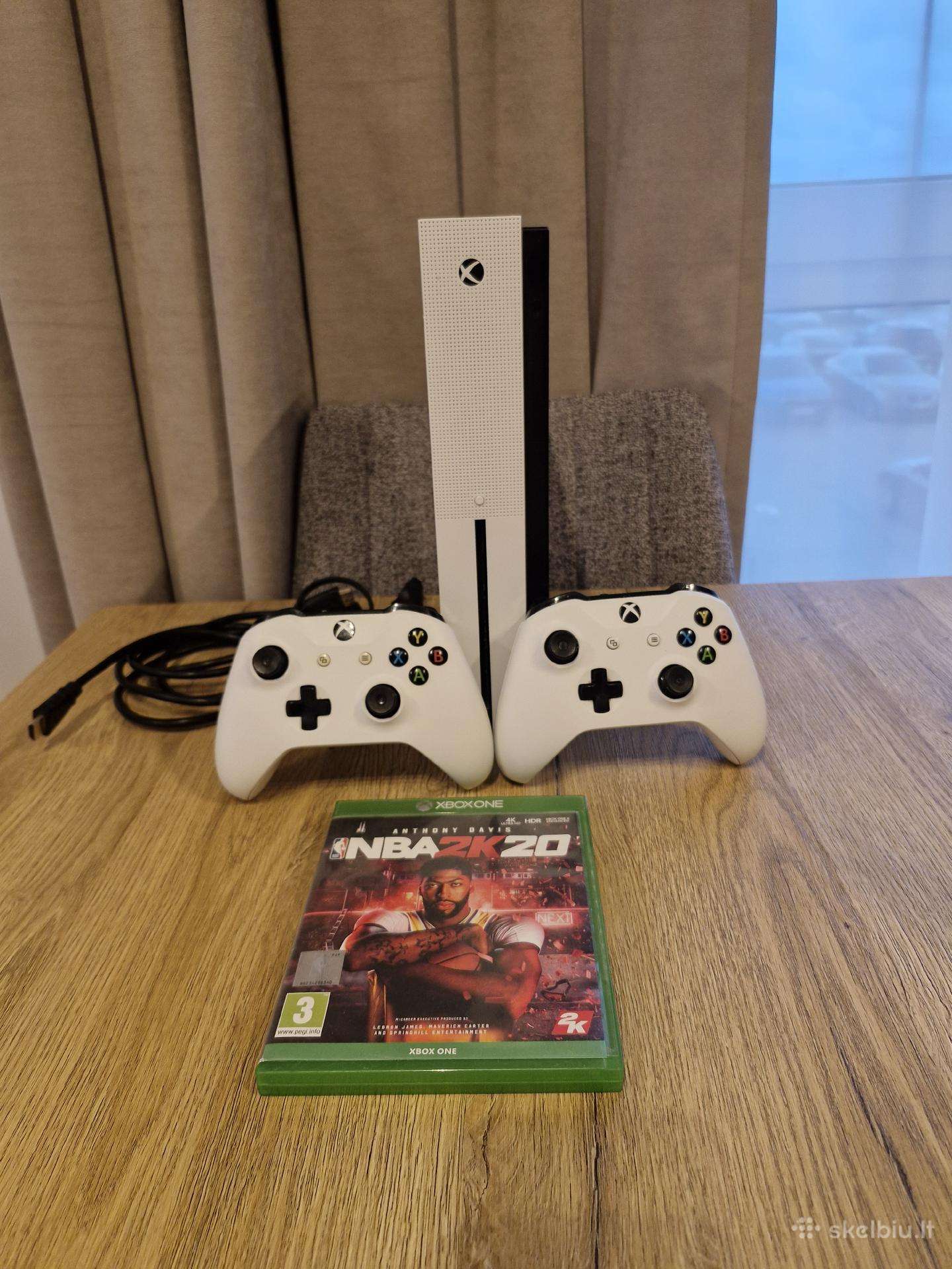 Xbox one s+2 pultai