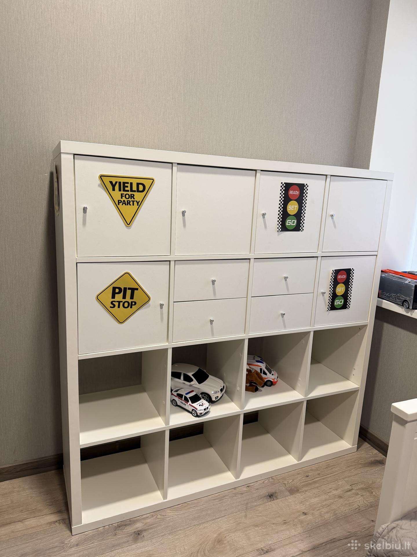 Ikea kallax komoda