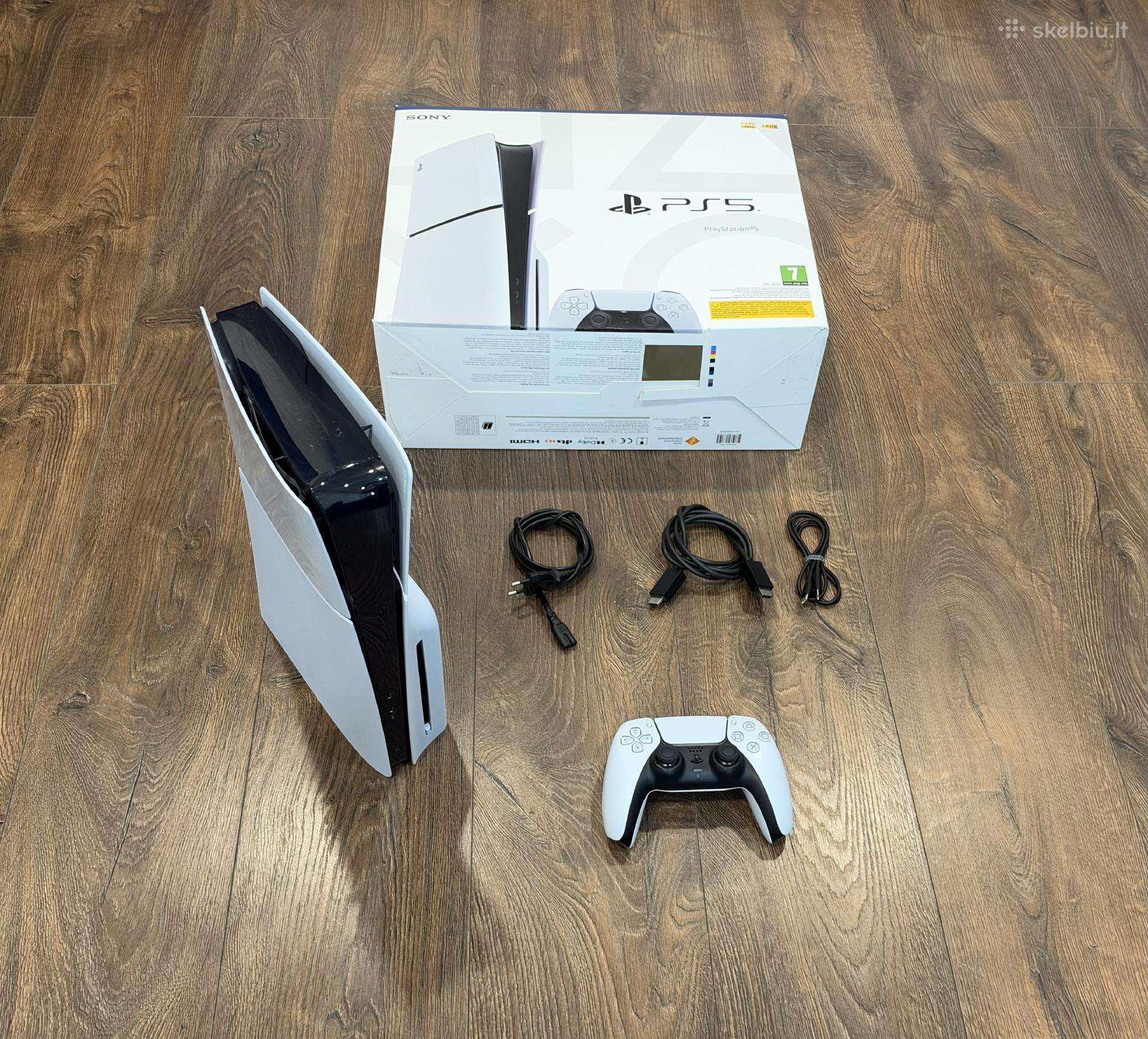 Playstation 5 Slim, Black & White, 1tb su CD