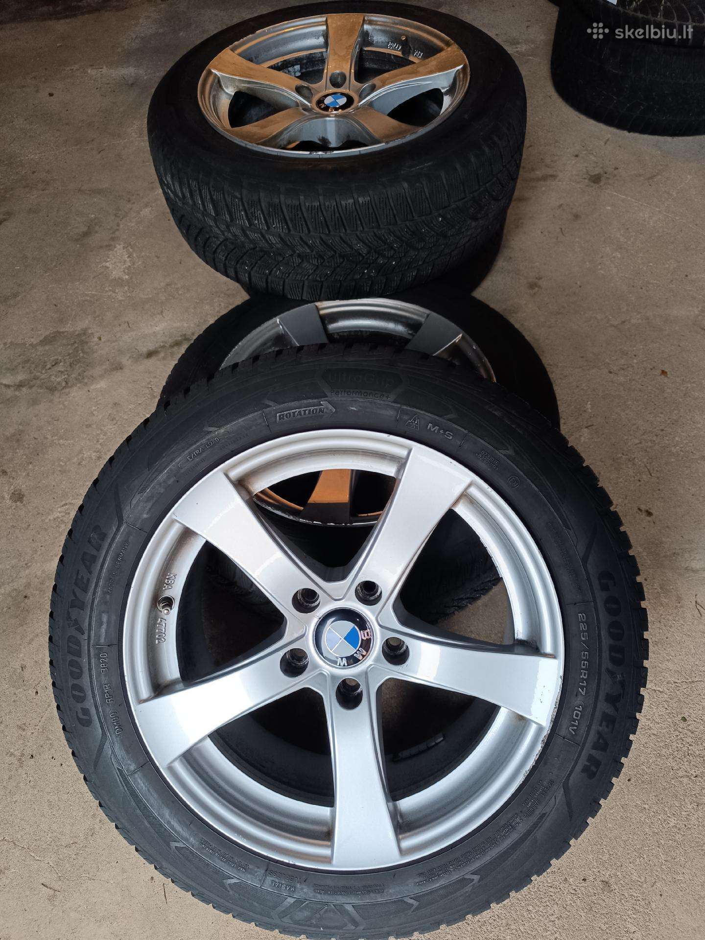 Geri Bmw lieti ratai