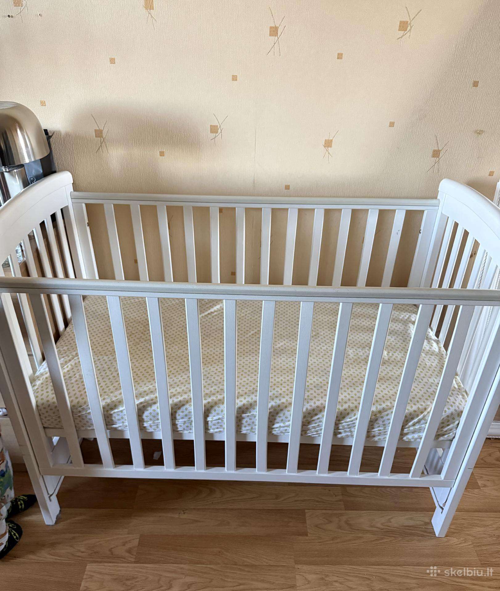 Treppy vaikiška lovelė su čiužinuku