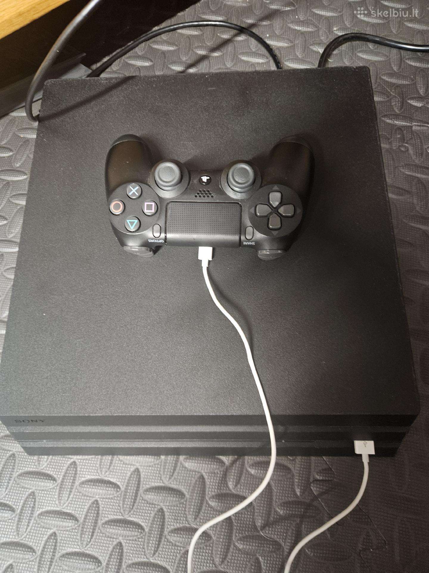 Atrišamas Ps4 Pro 1tb 12.00