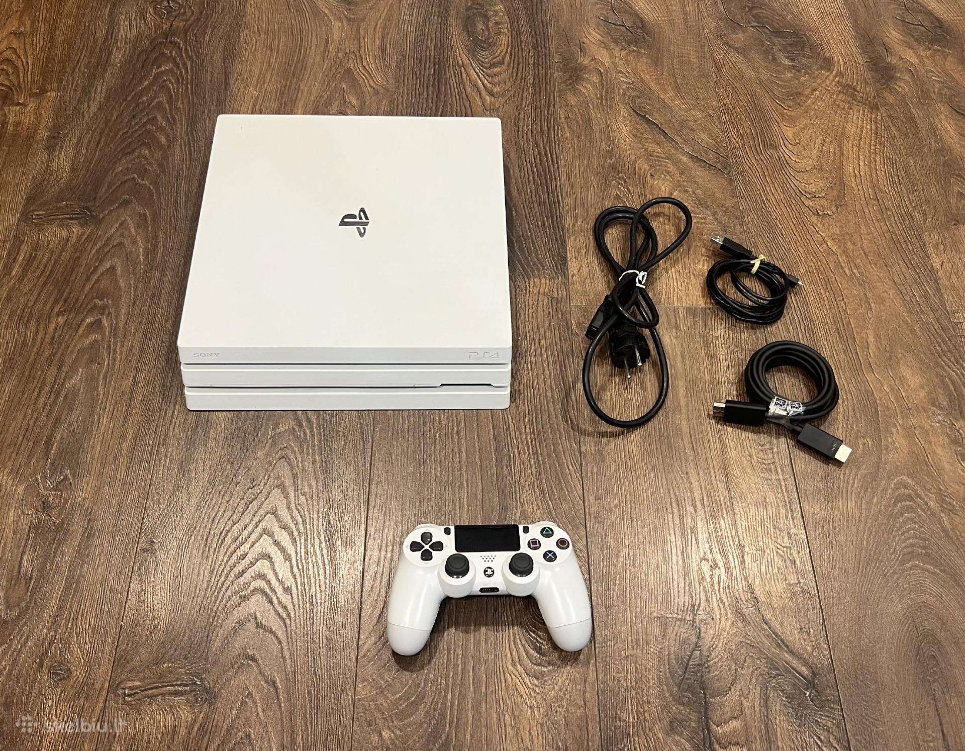 Playstation 4 Pro, White, 1tb/2 pultai/3 žaidimai