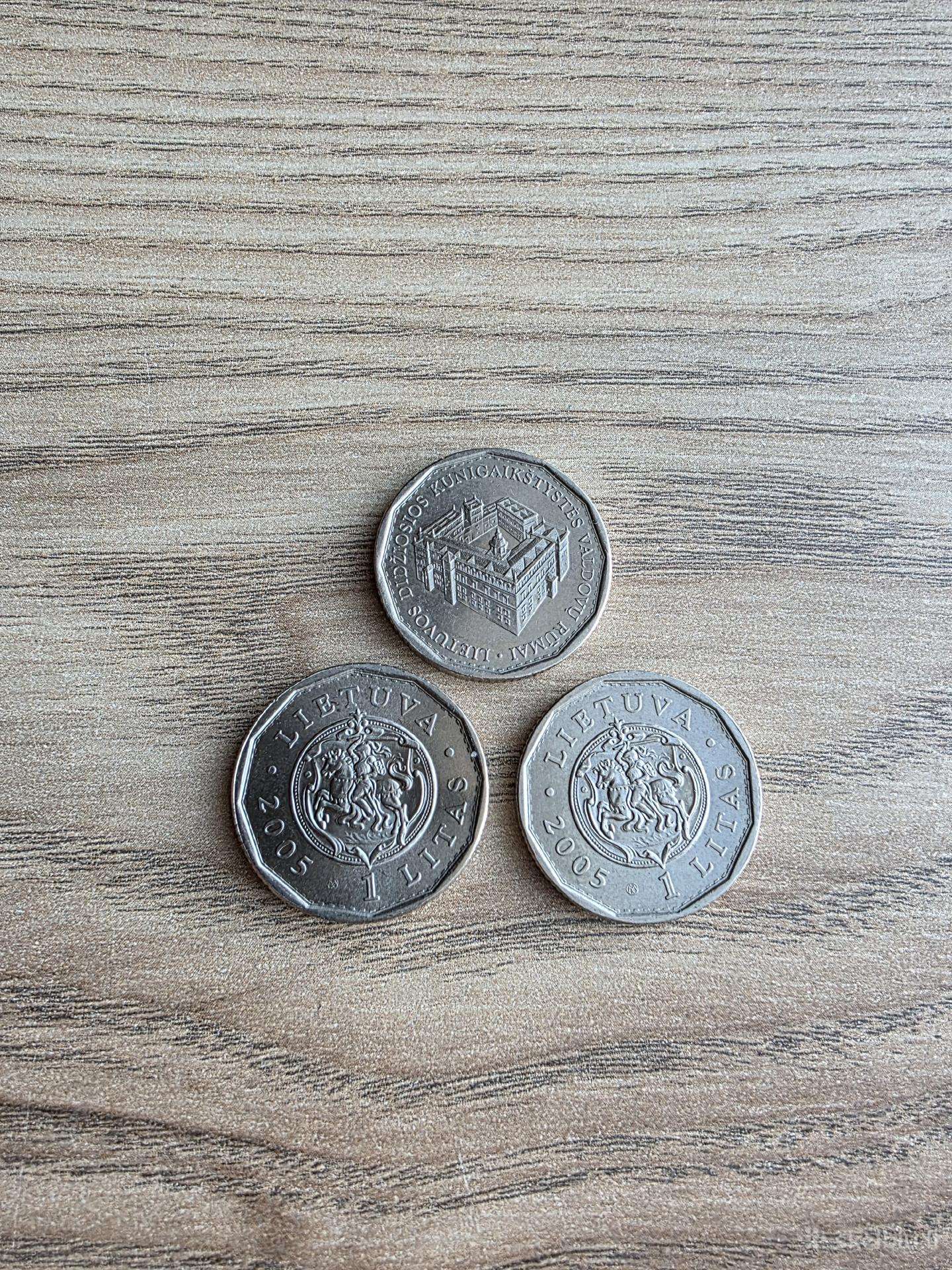 2005 metų 1 litas Valdovų rūmai Unc