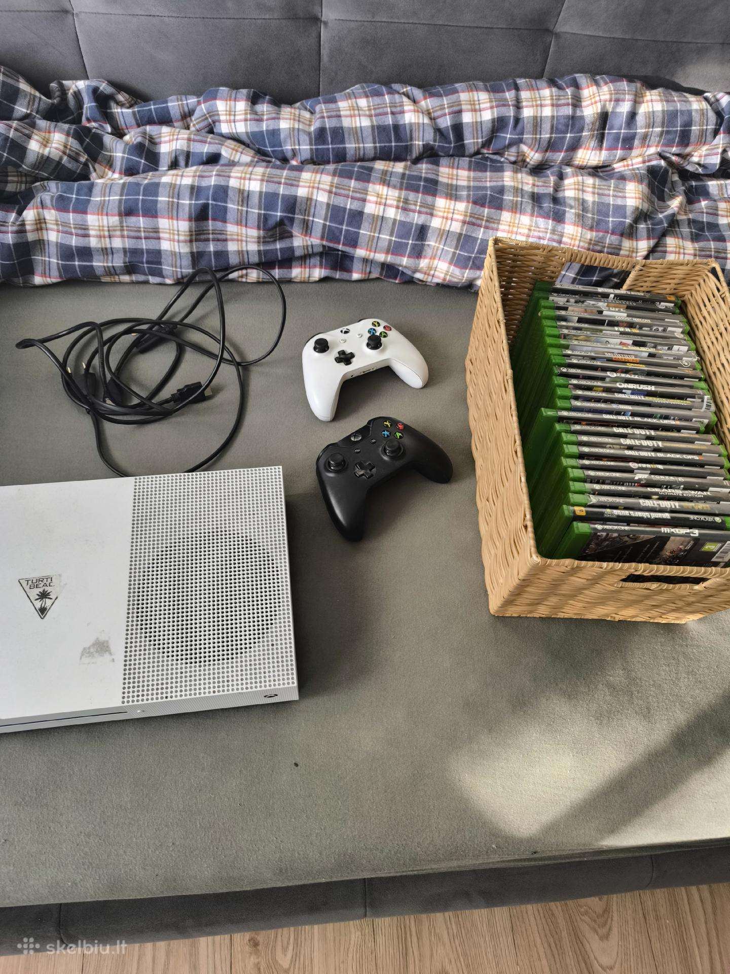 Xbox One s